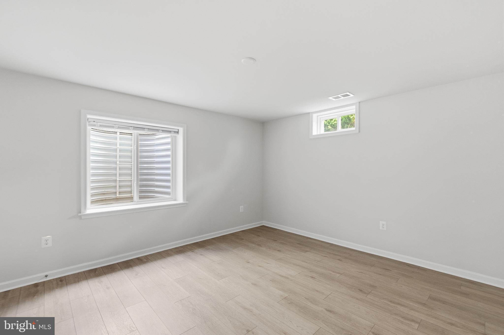 BRYANS CROSSING - Residential