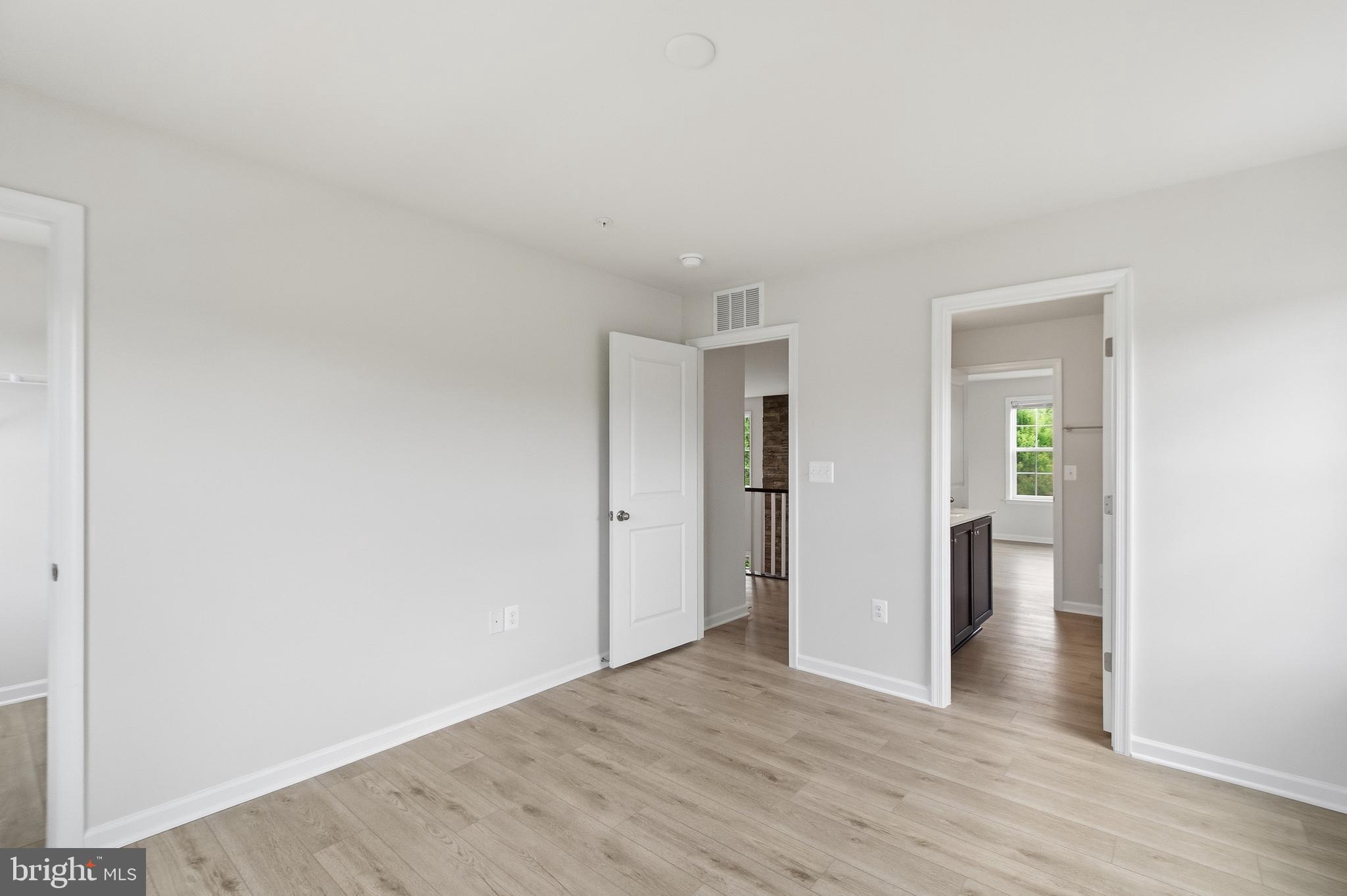 BRYANS CROSSING - Residential