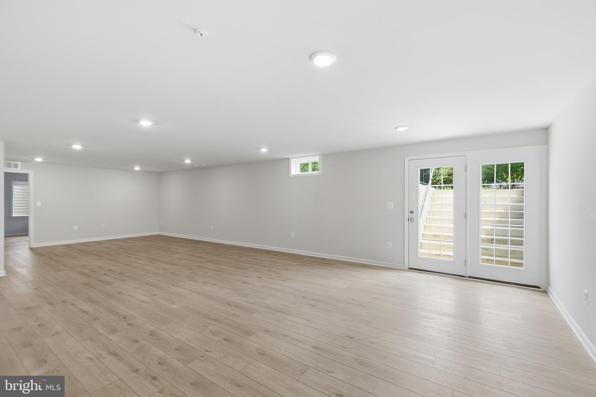 BRYANS CROSSING - Residential