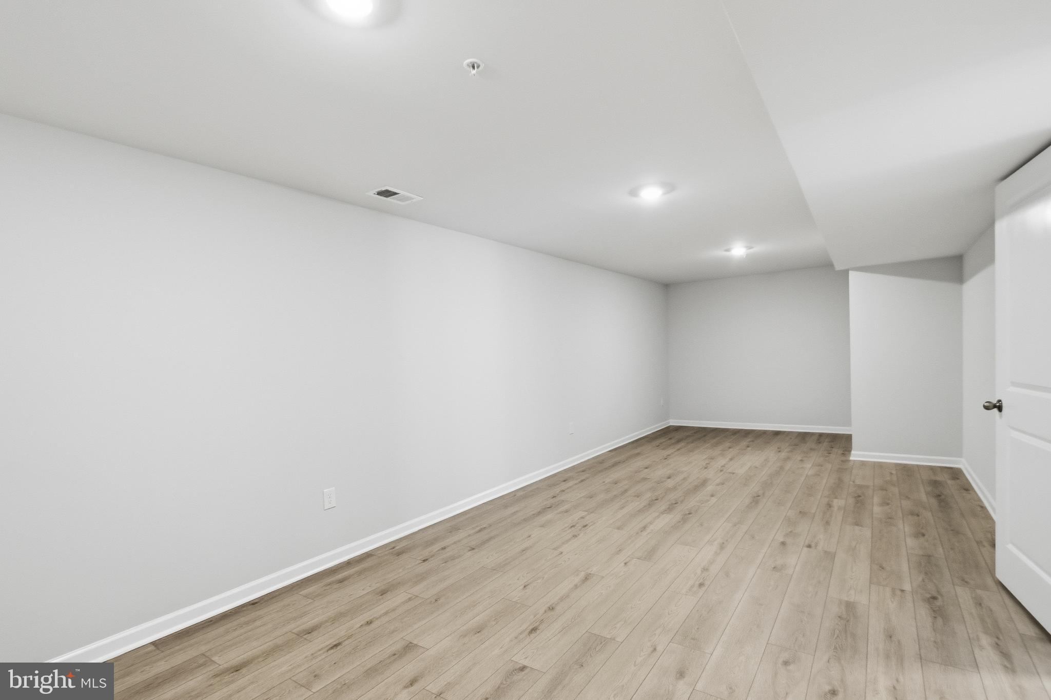 BRYANS CROSSING - Residential