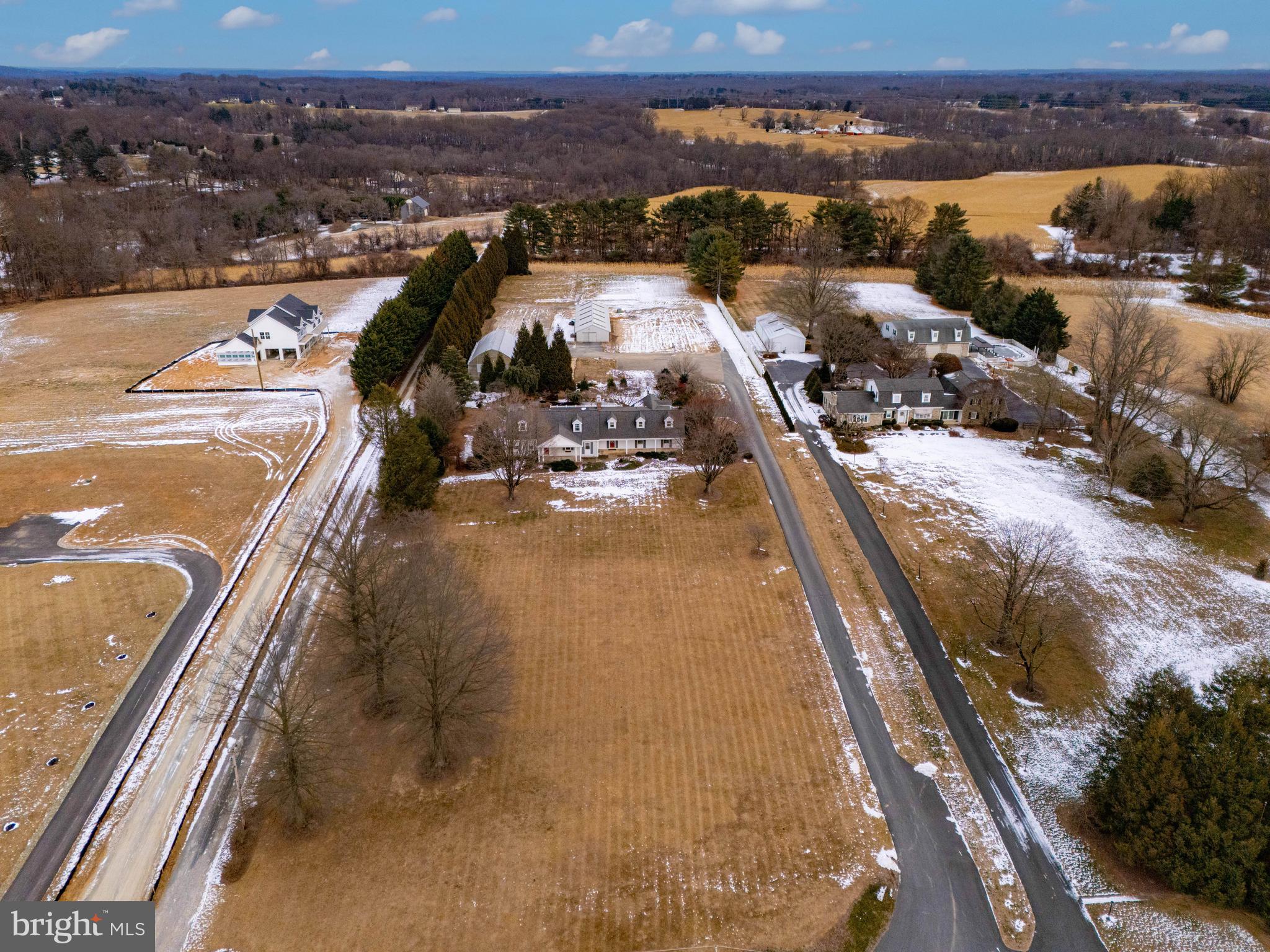 JARRETTSVILLE - Residential