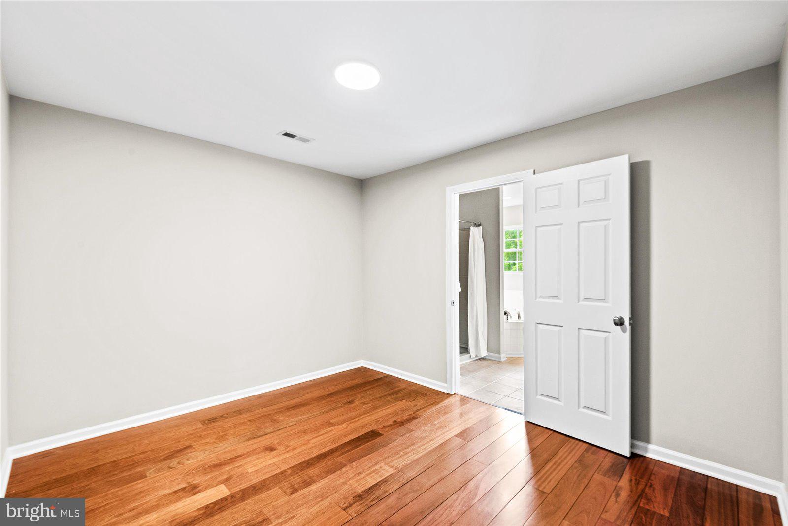 THE CROSSINGS - Residential