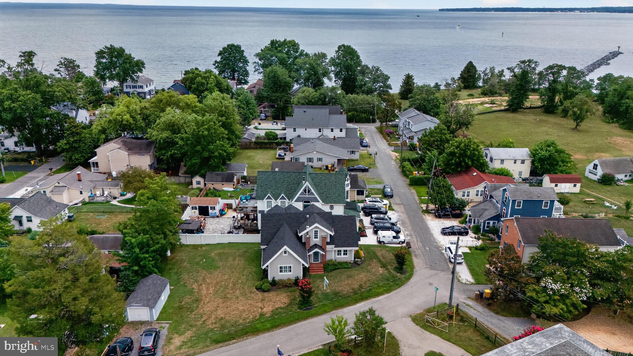 OWINGS BEACH - Residential