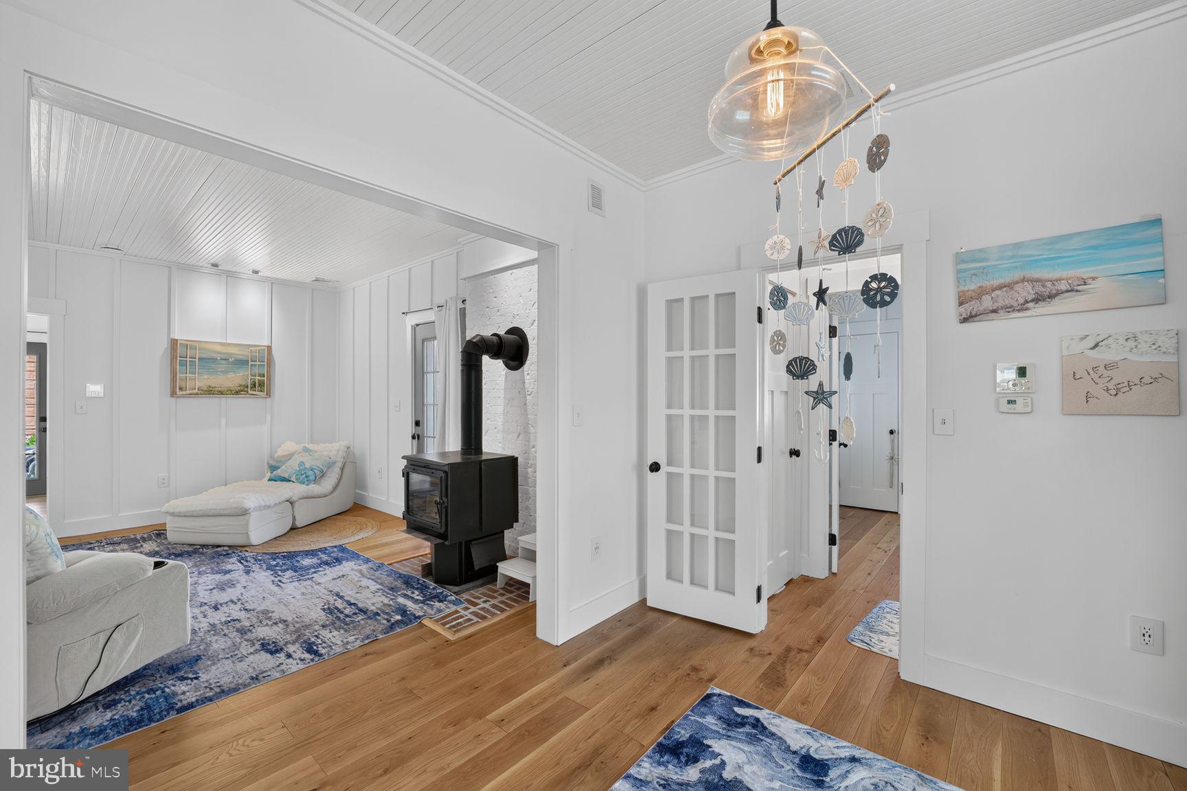 OWINGS BEACH - Residential