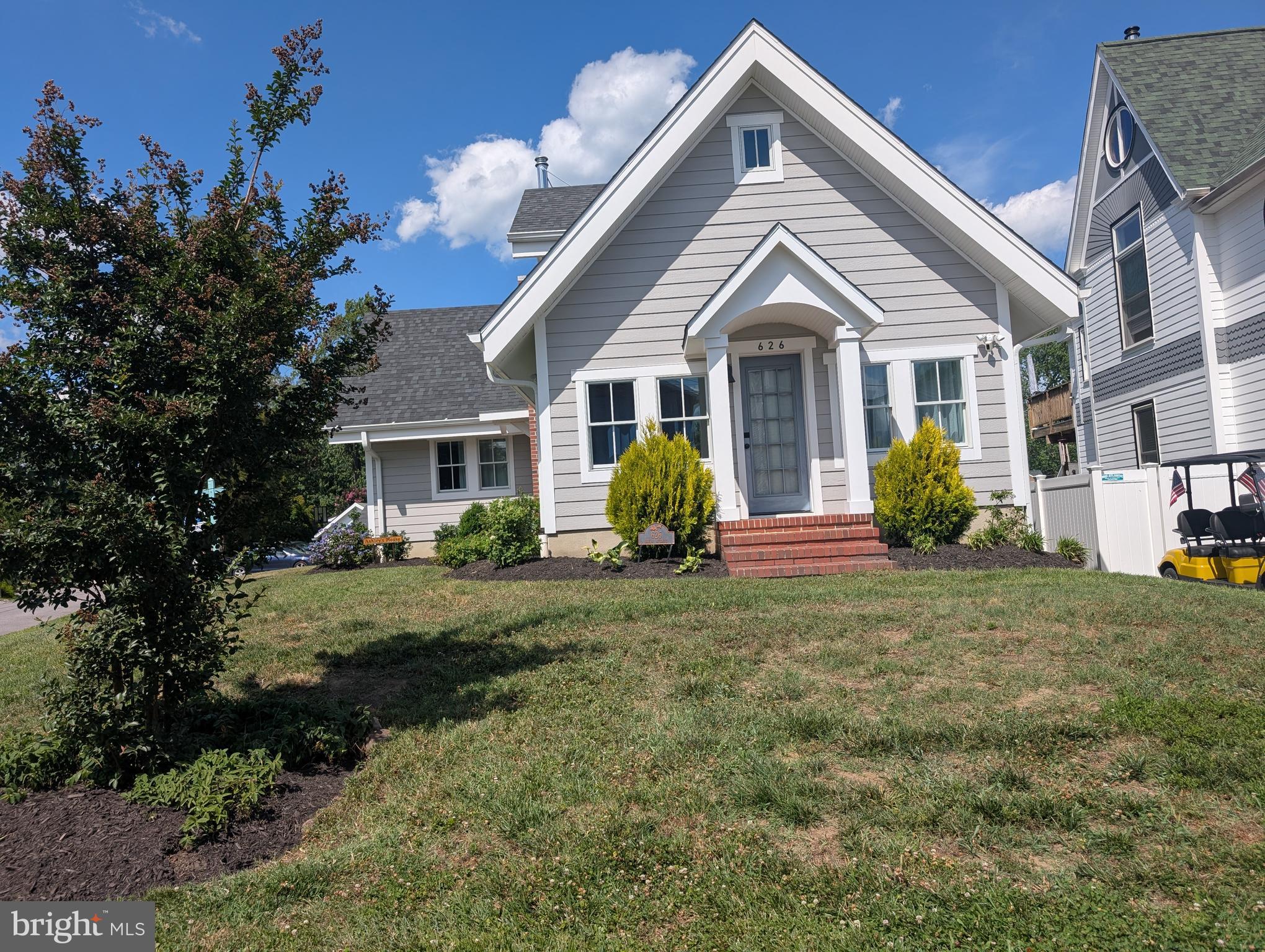 OWINGS BEACH - Residential