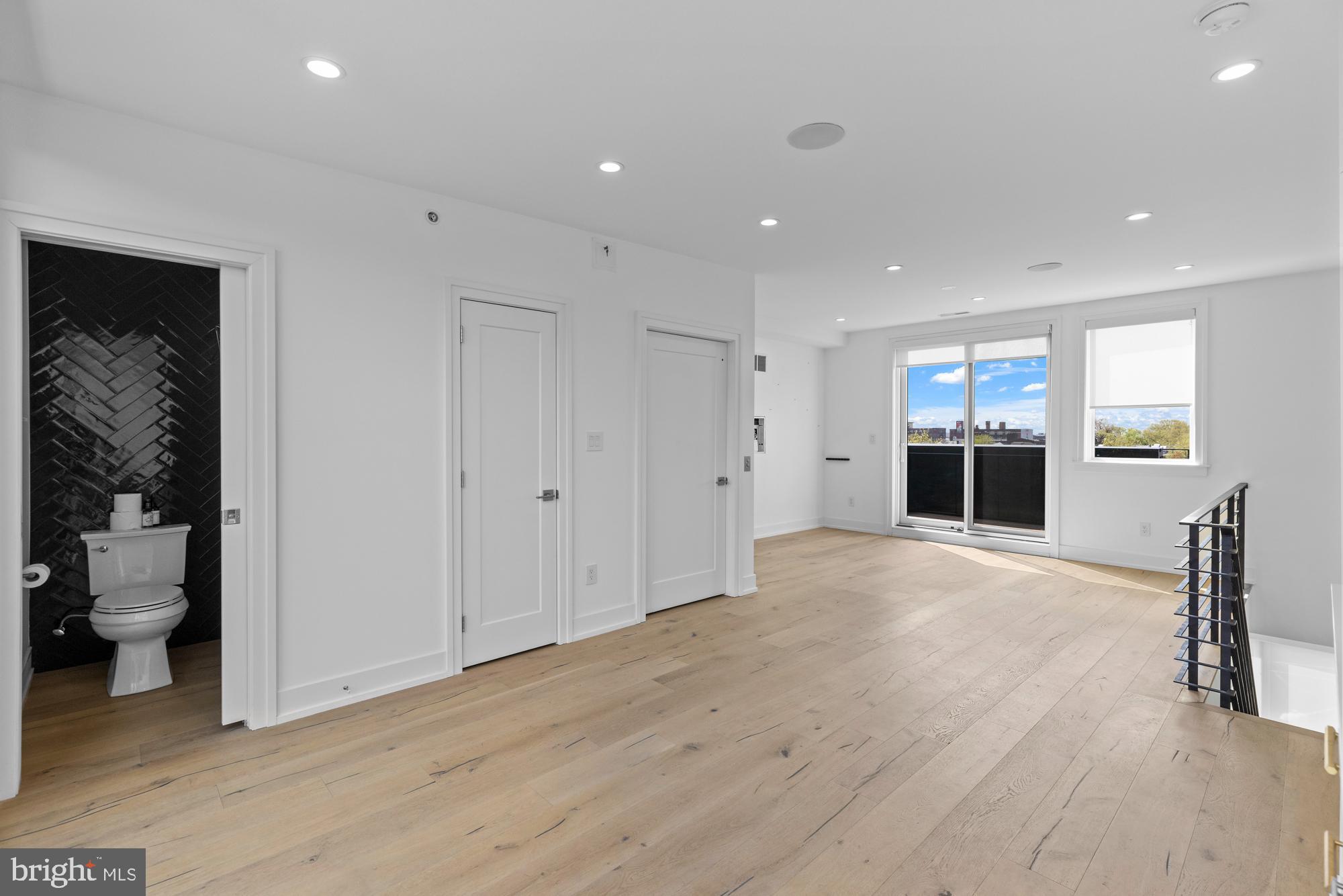 BELLA VISTA - Residential