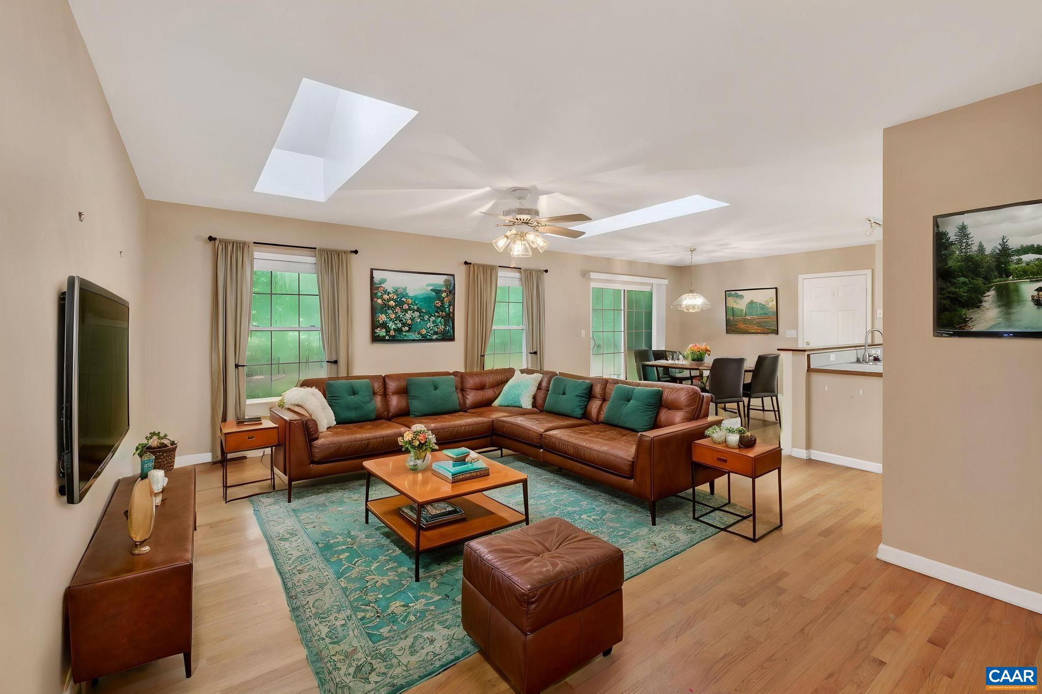 LAKE MONTICELLO - Residential