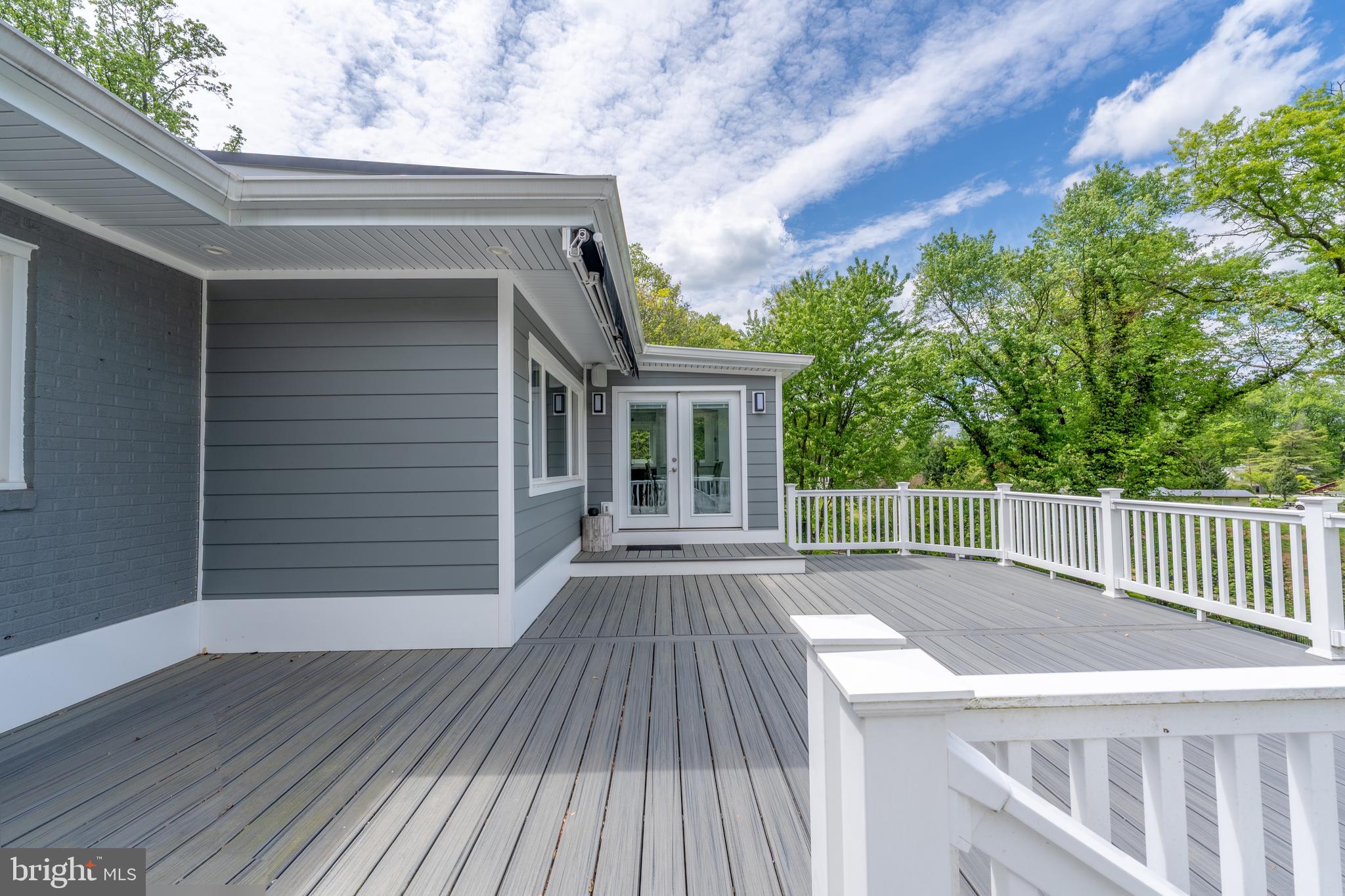 PIKESVILLE - Residential