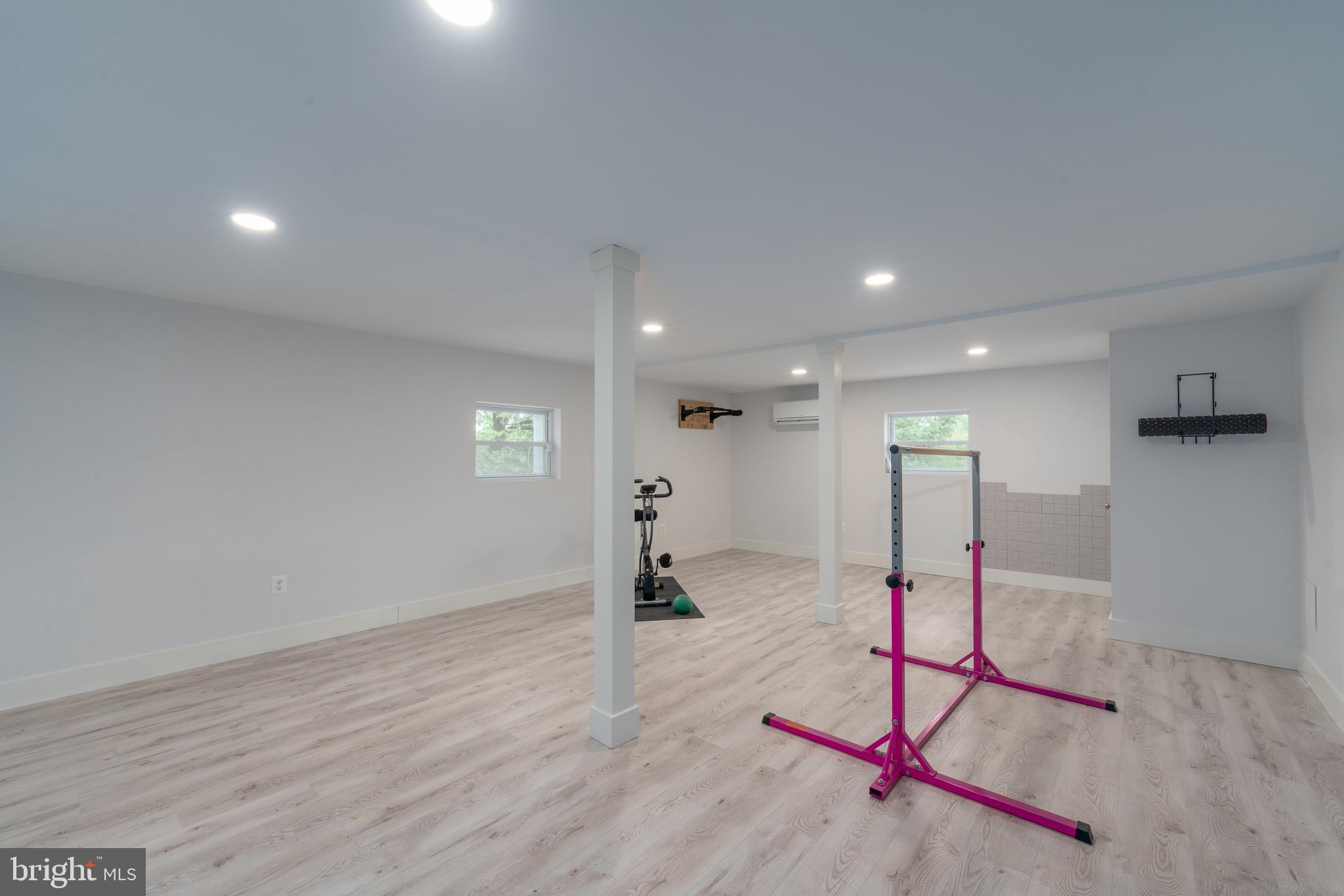 PIKESVILLE - Residential
