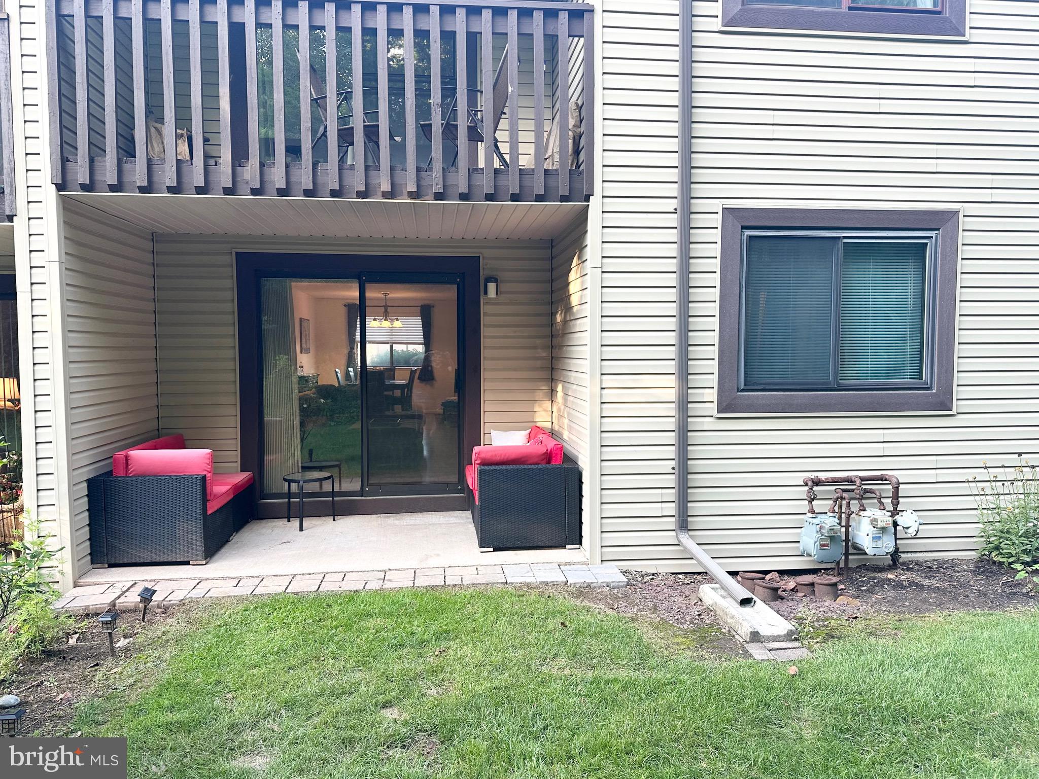 LAUREL SPRINGS - Residential