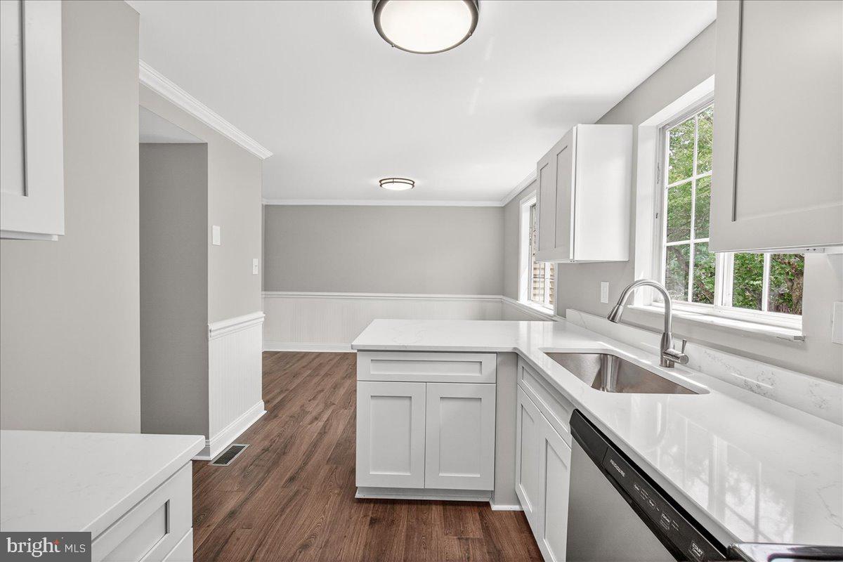 AMBER MEADOWS - Residential