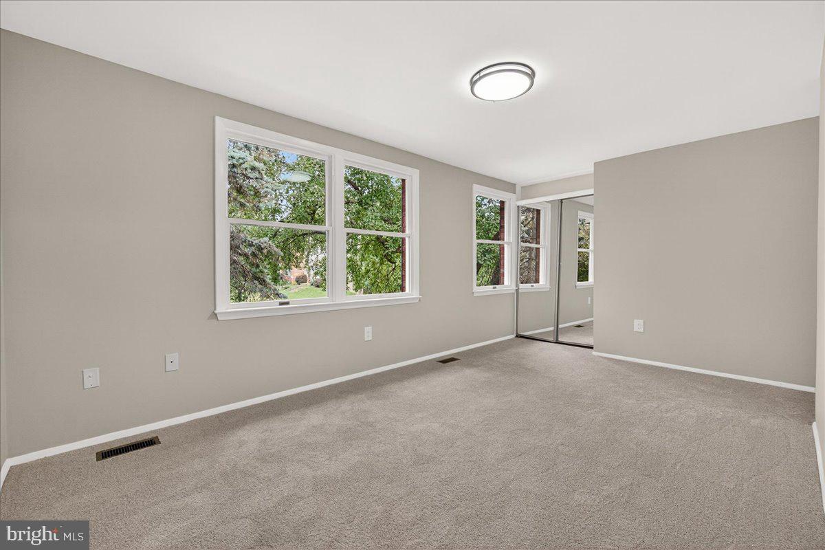 AMBER MEADOWS - Residential