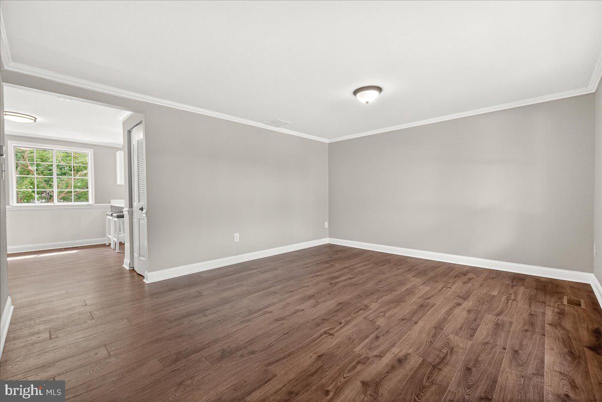 AMBER MEADOWS - Residential
