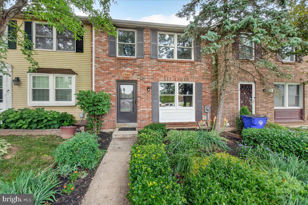 AMBER MEADOWS - Residential