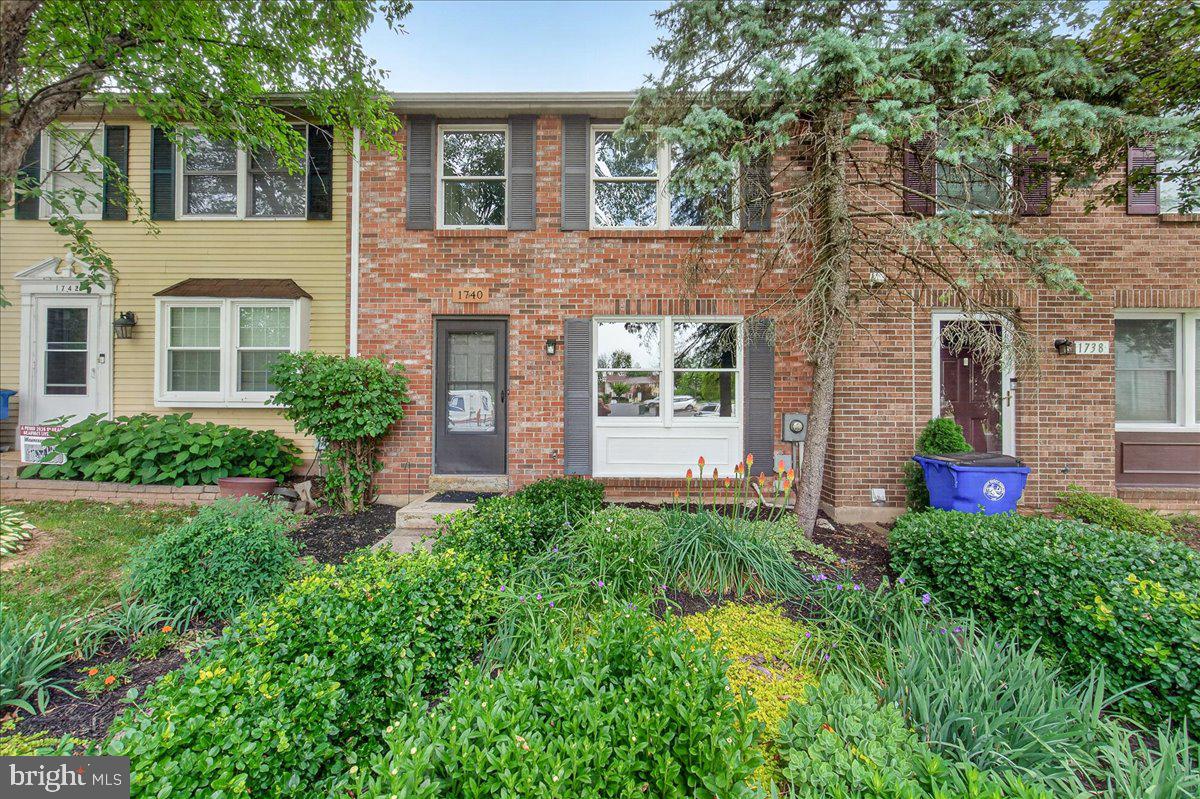 AMBER MEADOWS - Residential
