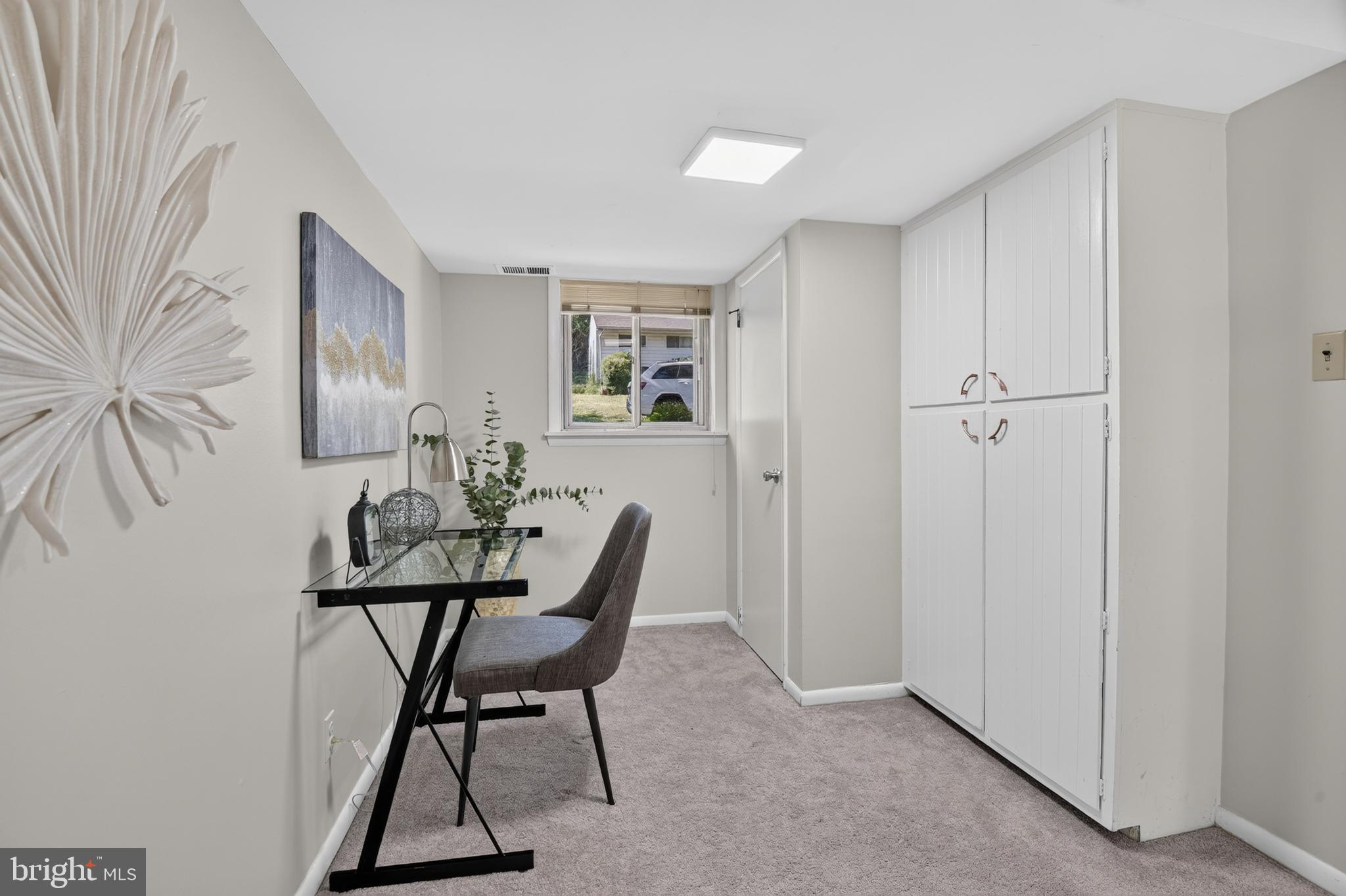 BANNOCKBURN ESTATES - Residential