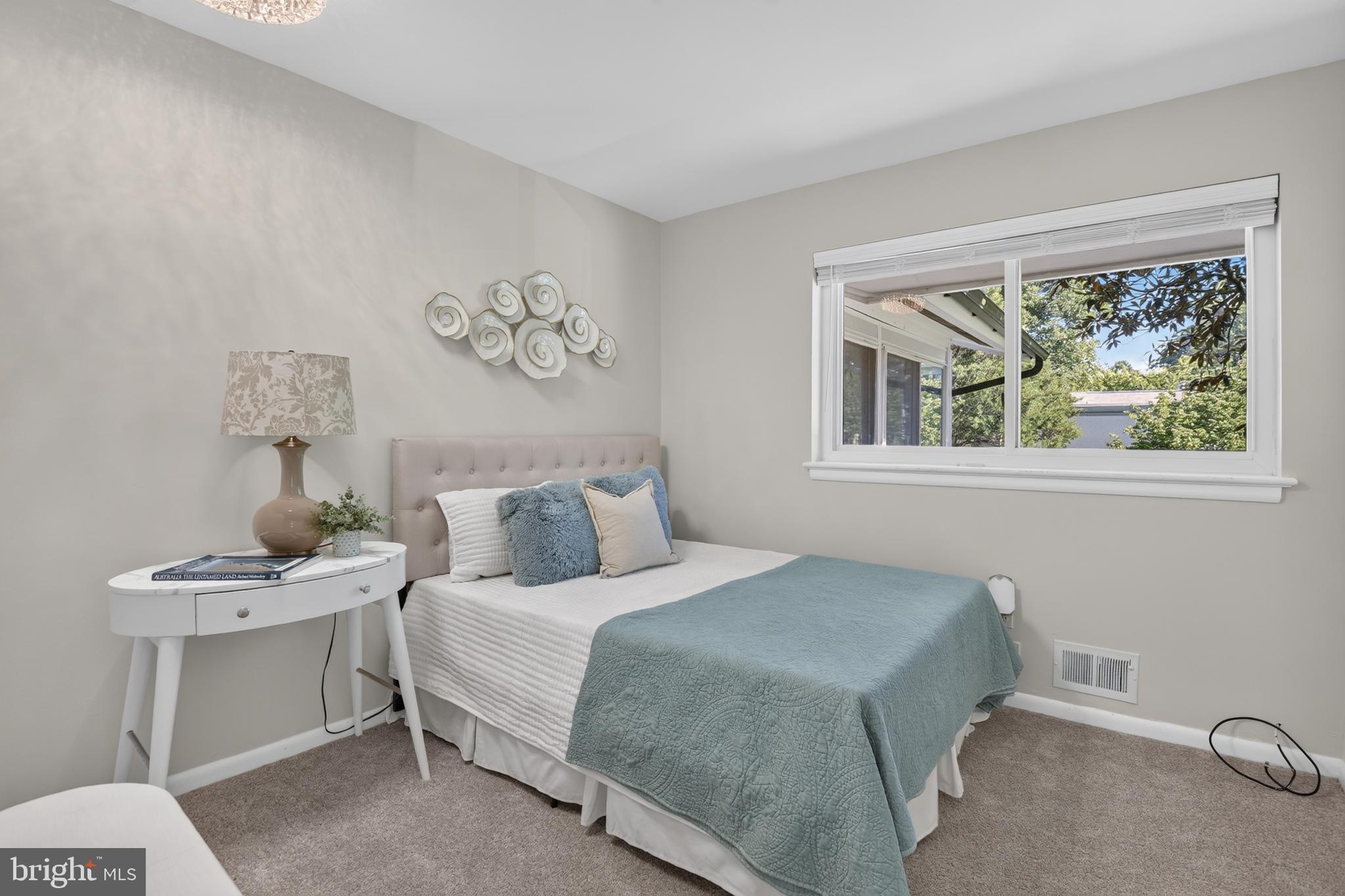 BANNOCKBURN ESTATES - Residential