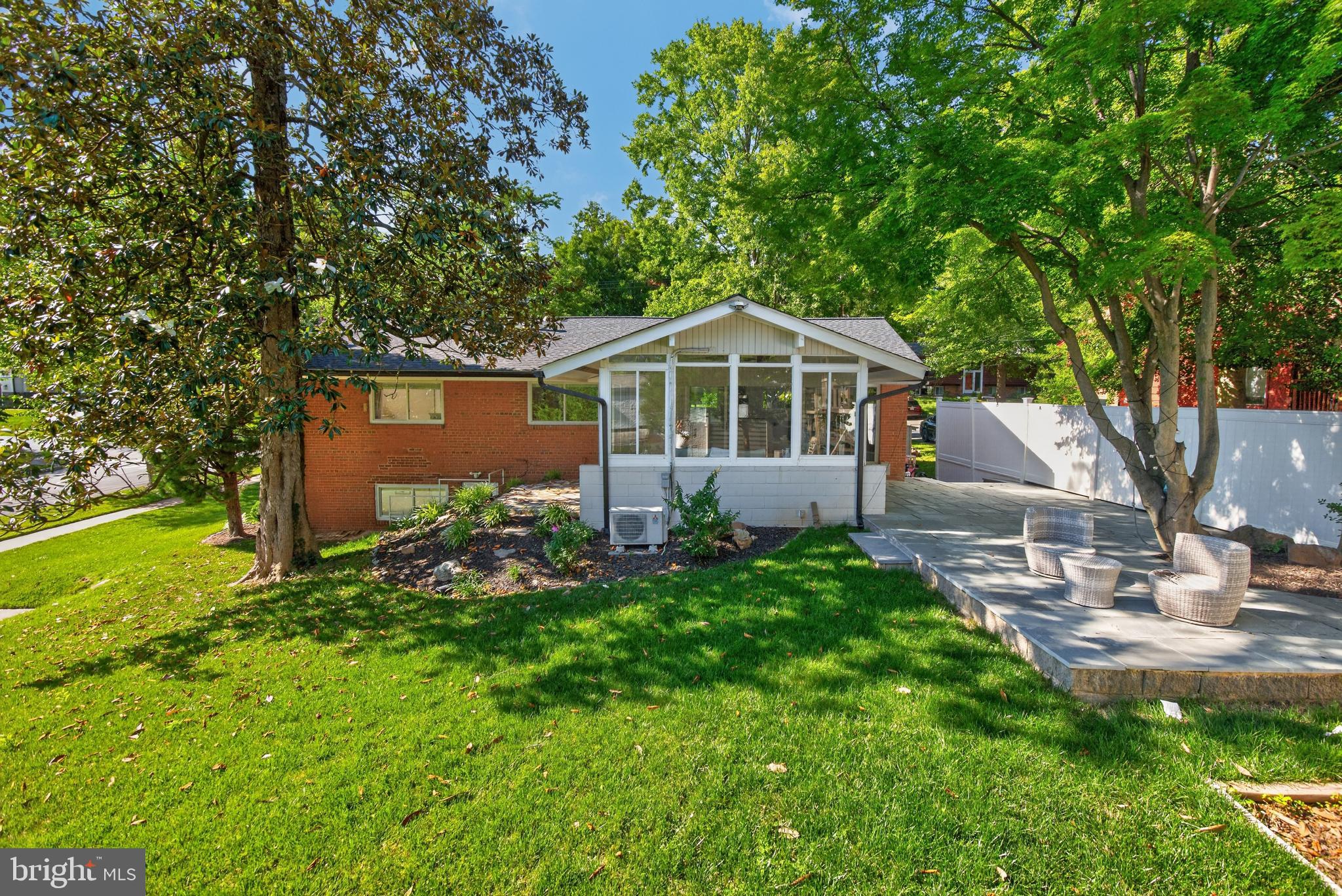 BANNOCKBURN ESTATES - Residential