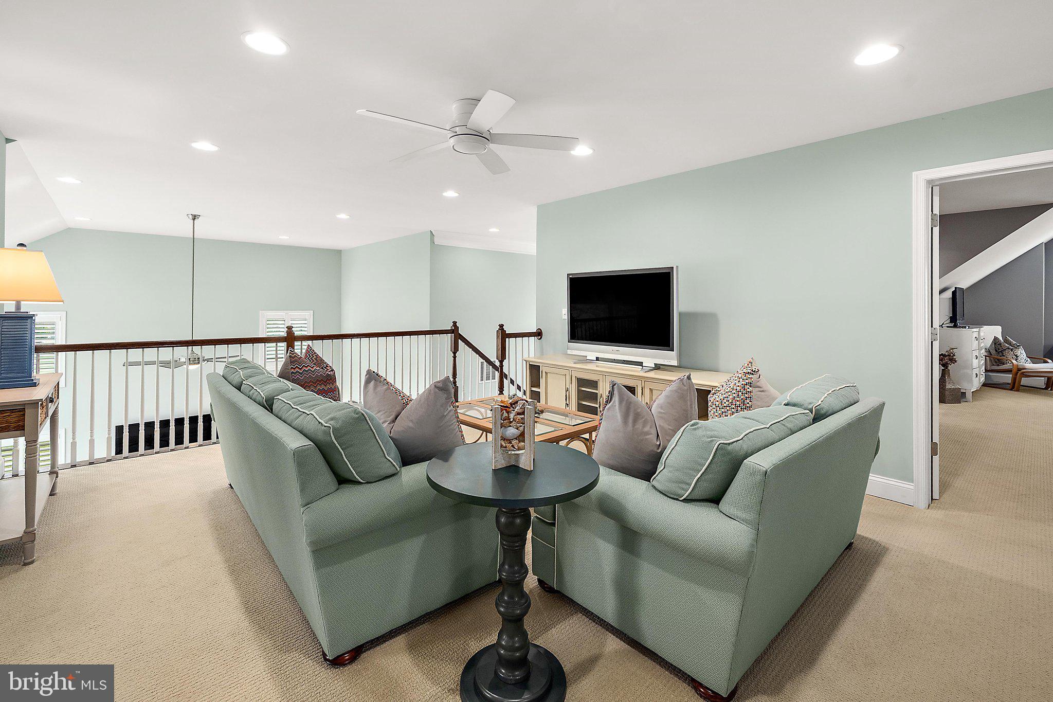 BAYSIDE - Residential