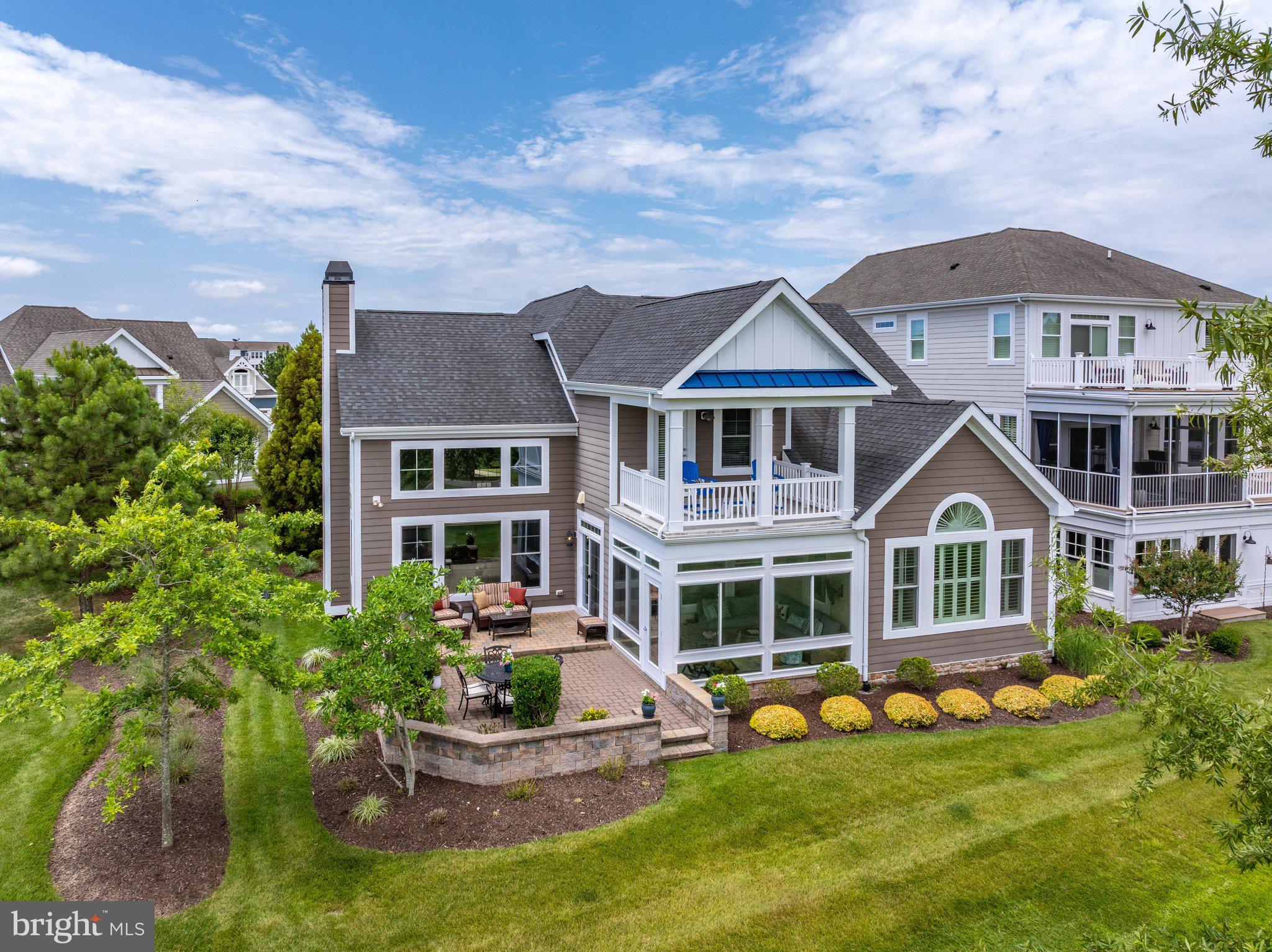 BAYSIDE - Residential