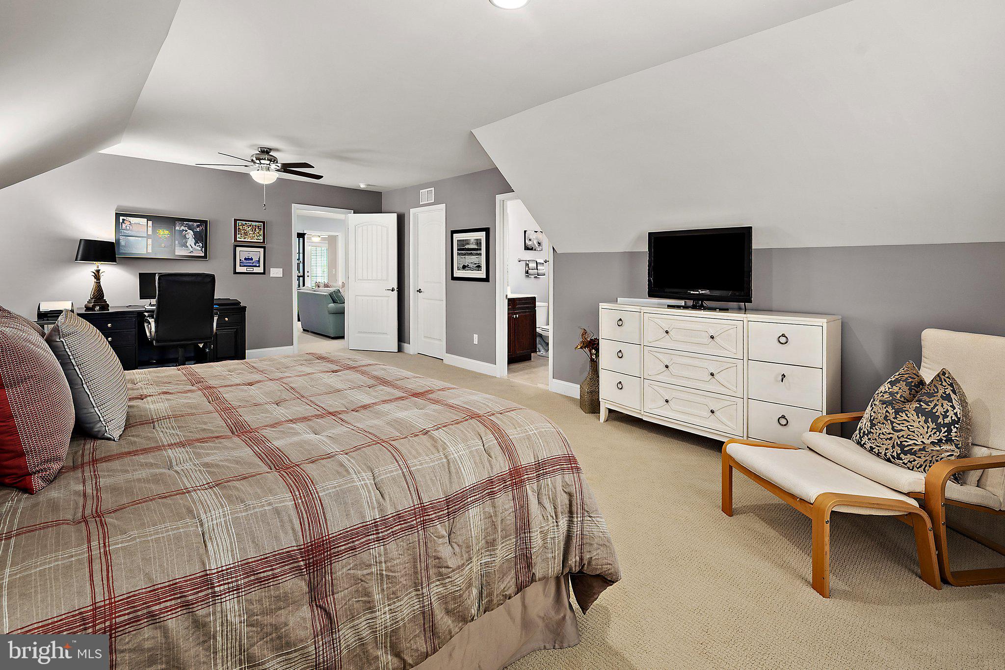BAYSIDE - Residential