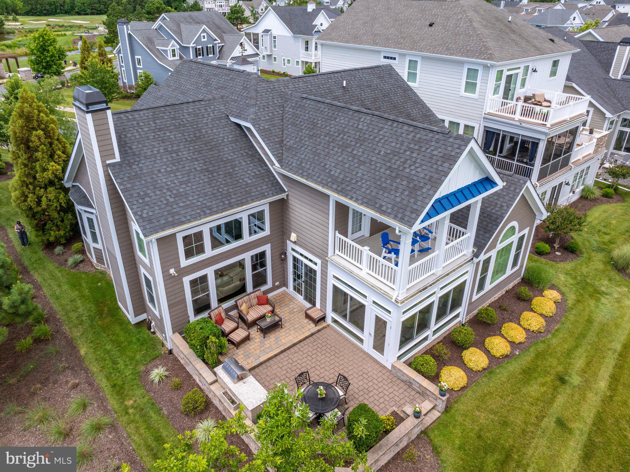 BAYSIDE - Residential