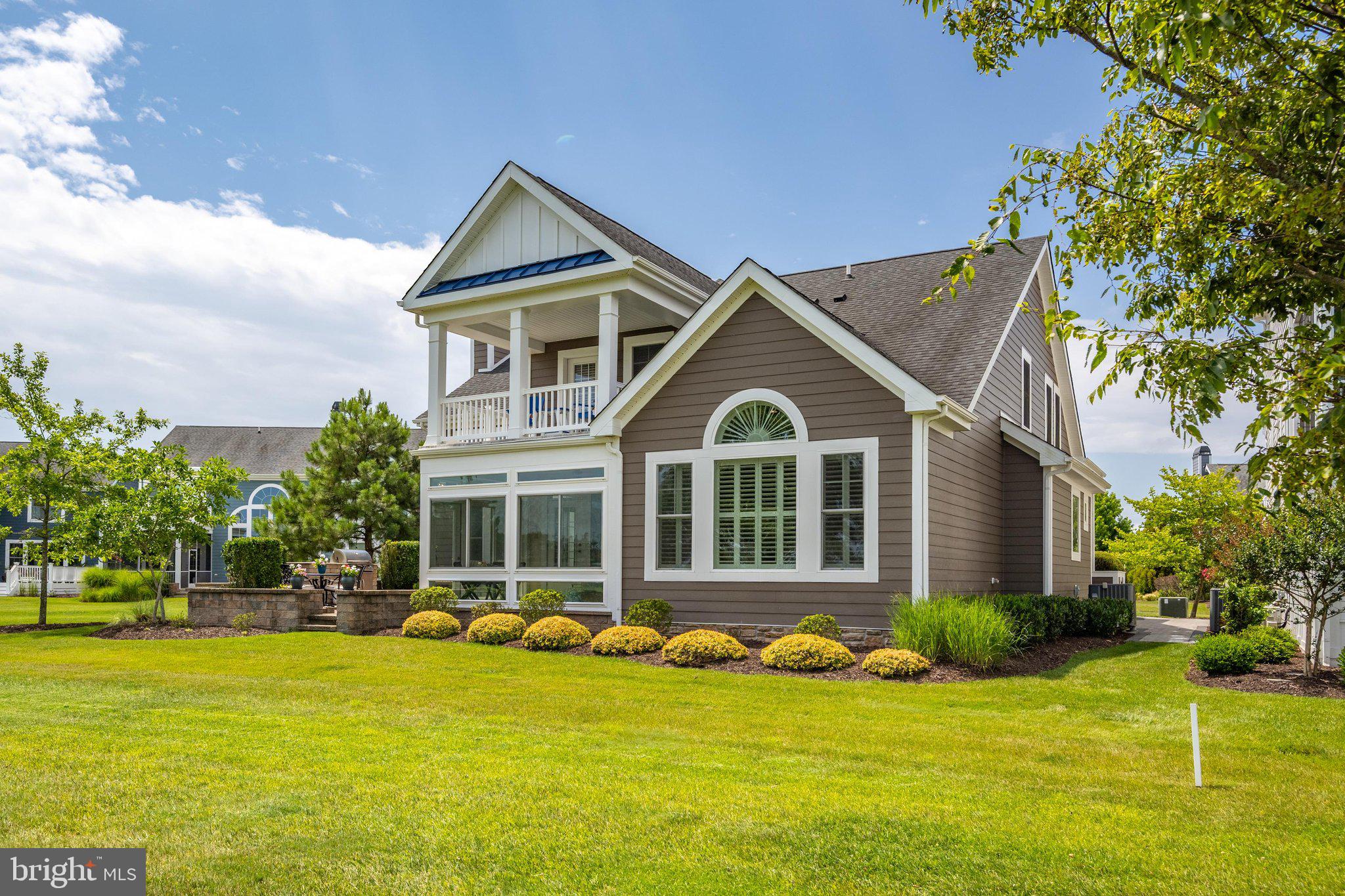 BAYSIDE - Residential
