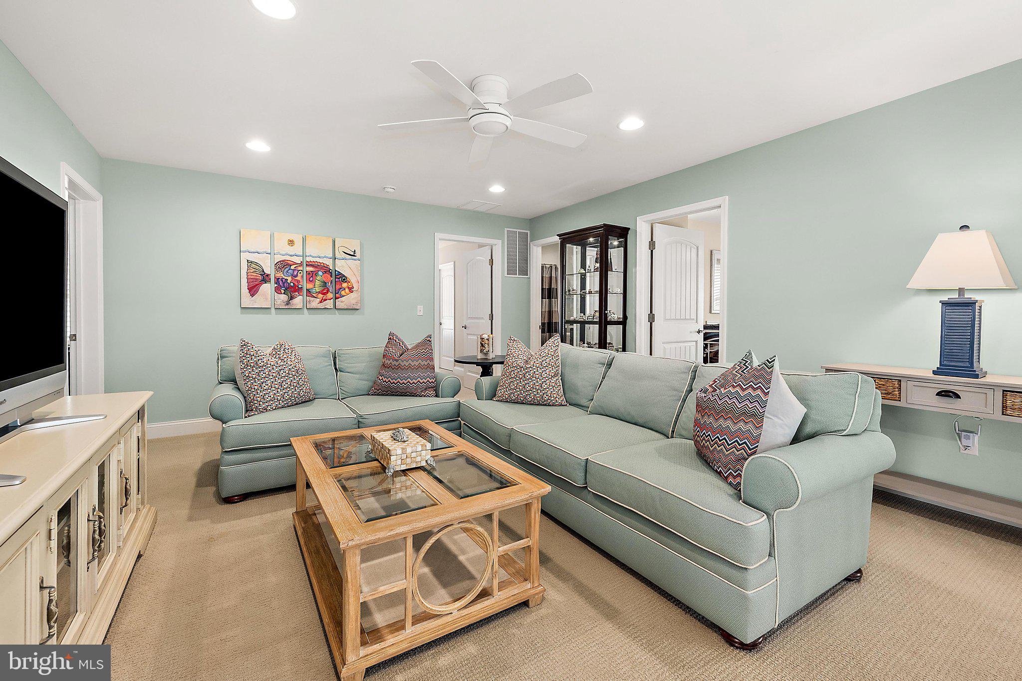 BAYSIDE - Residential