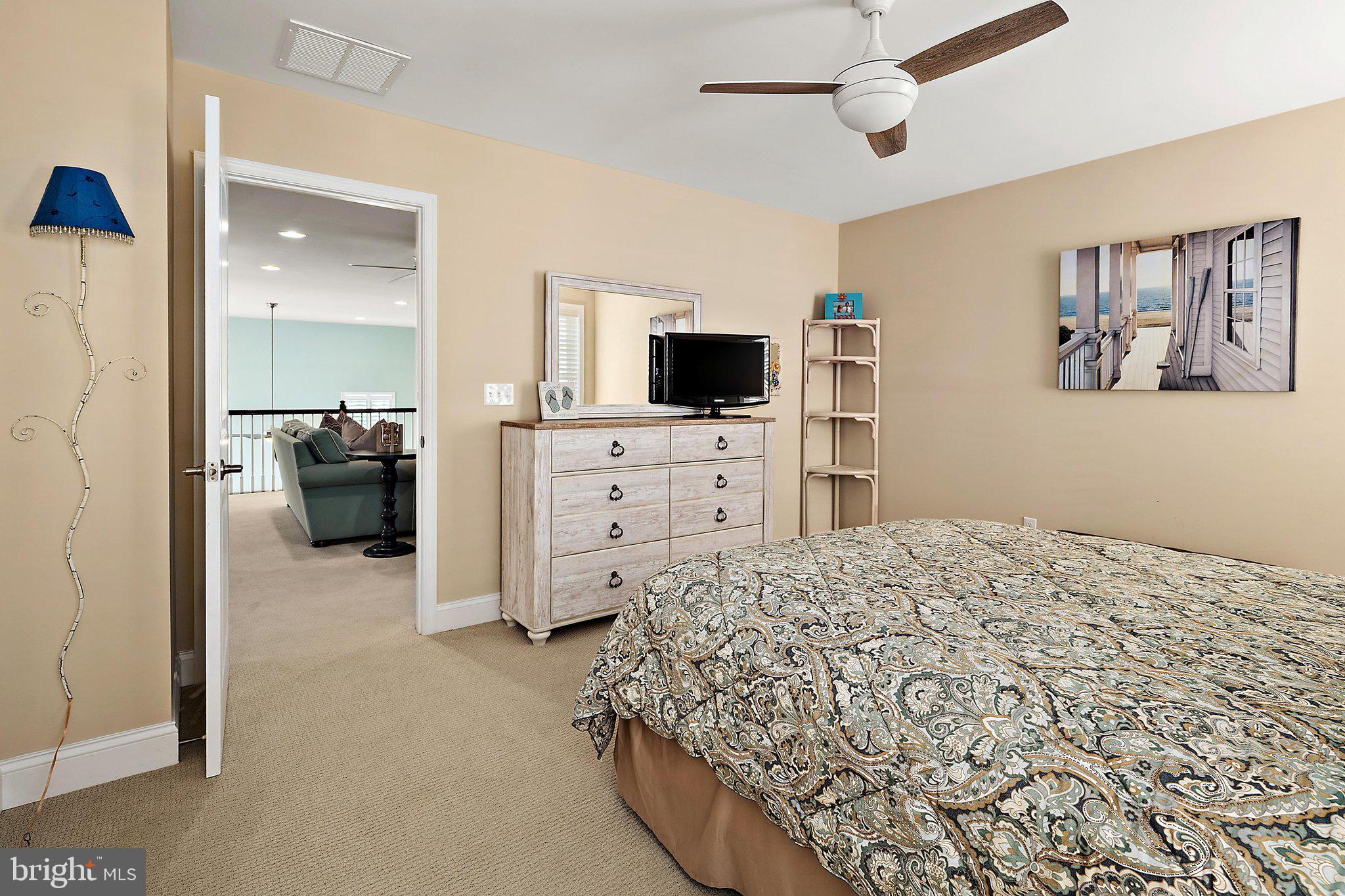 BAYSIDE - Residential