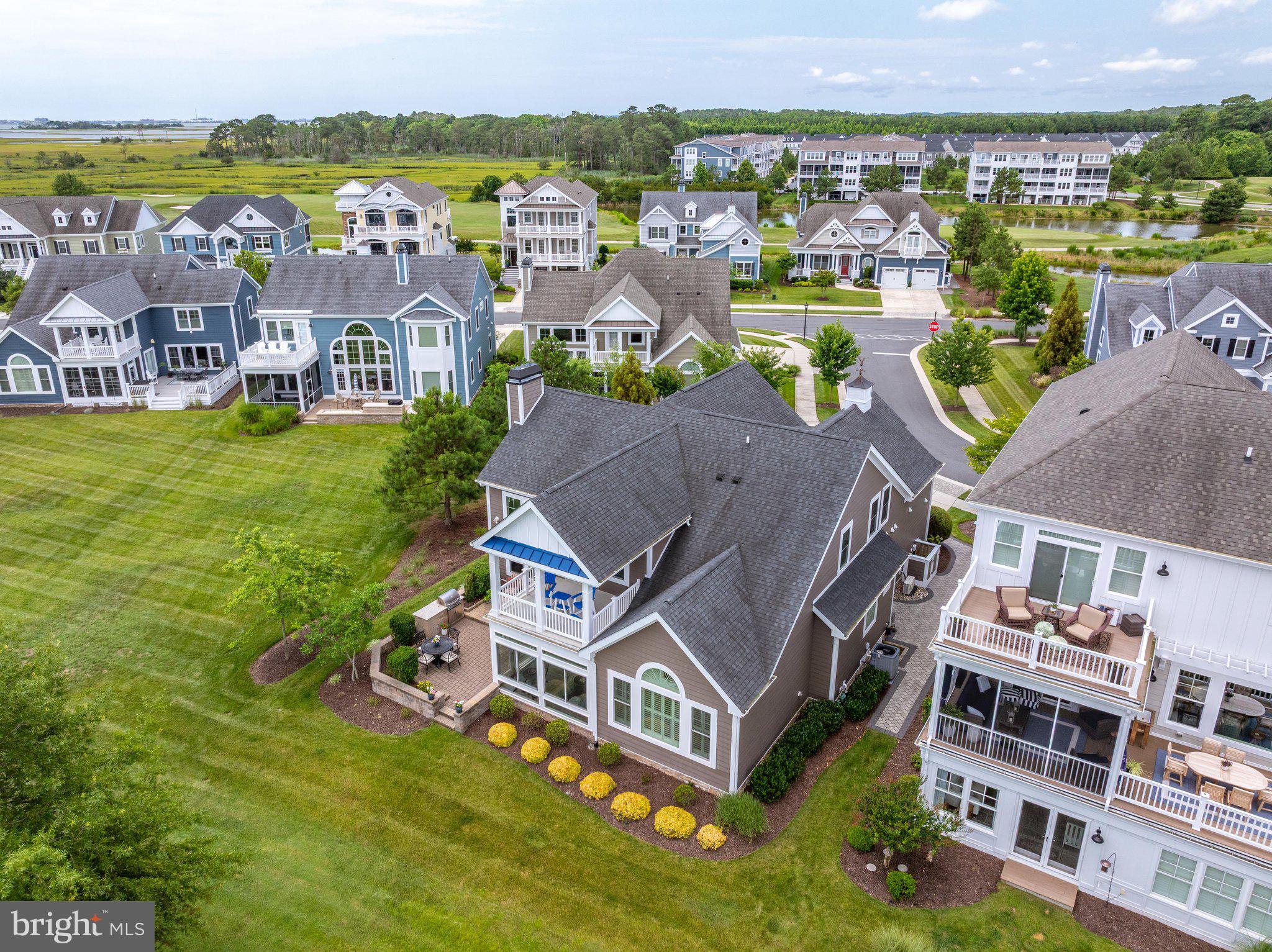 BAYSIDE - Residential