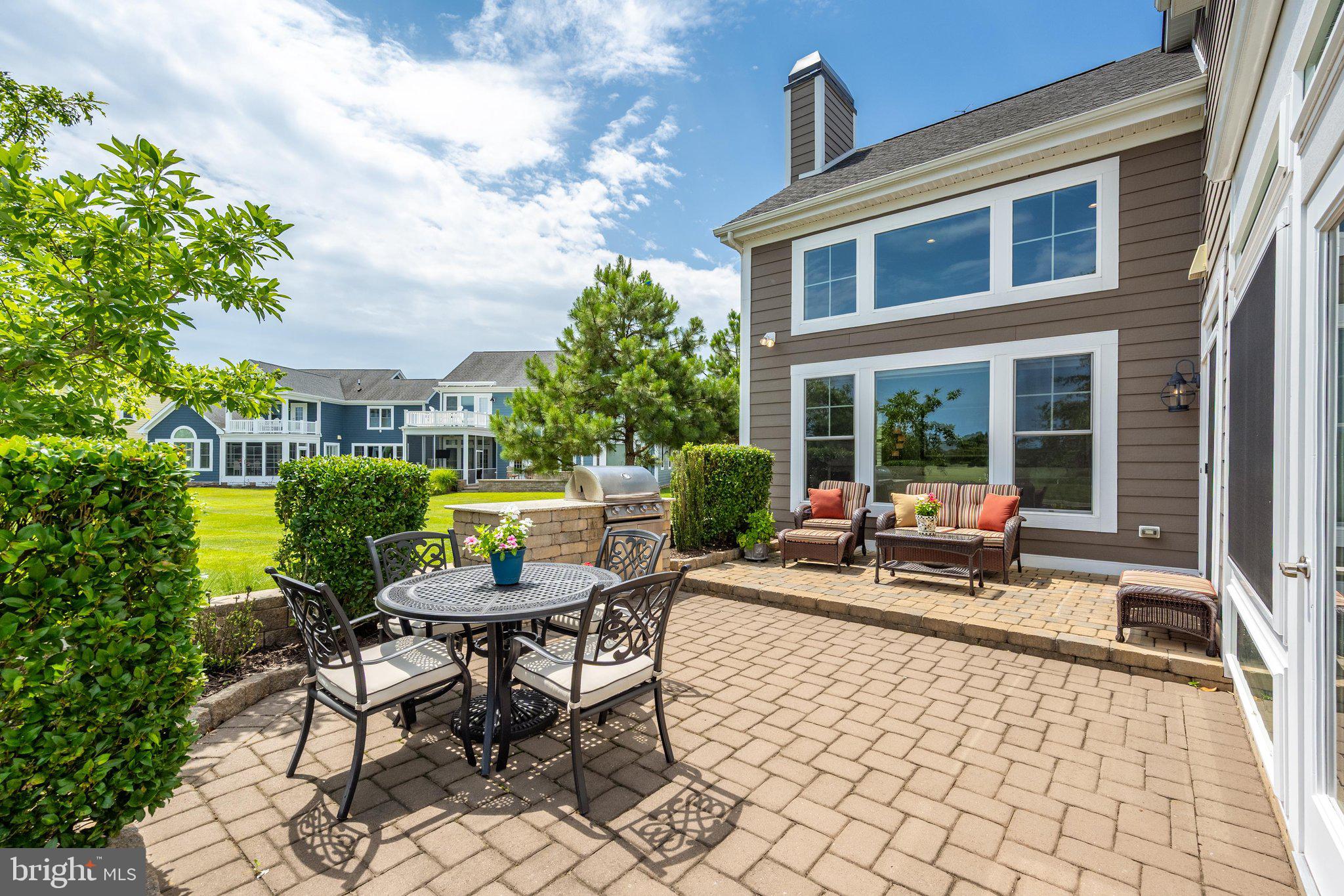 BAYSIDE - Residential