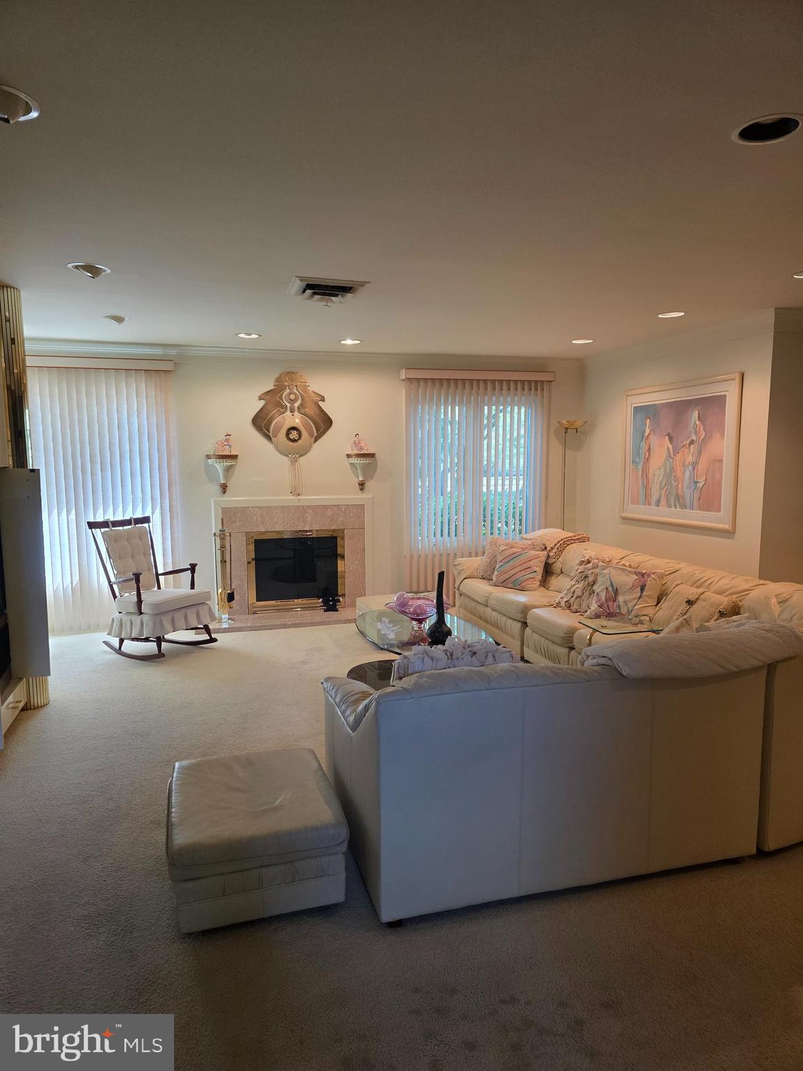 STONEGATE - Residential