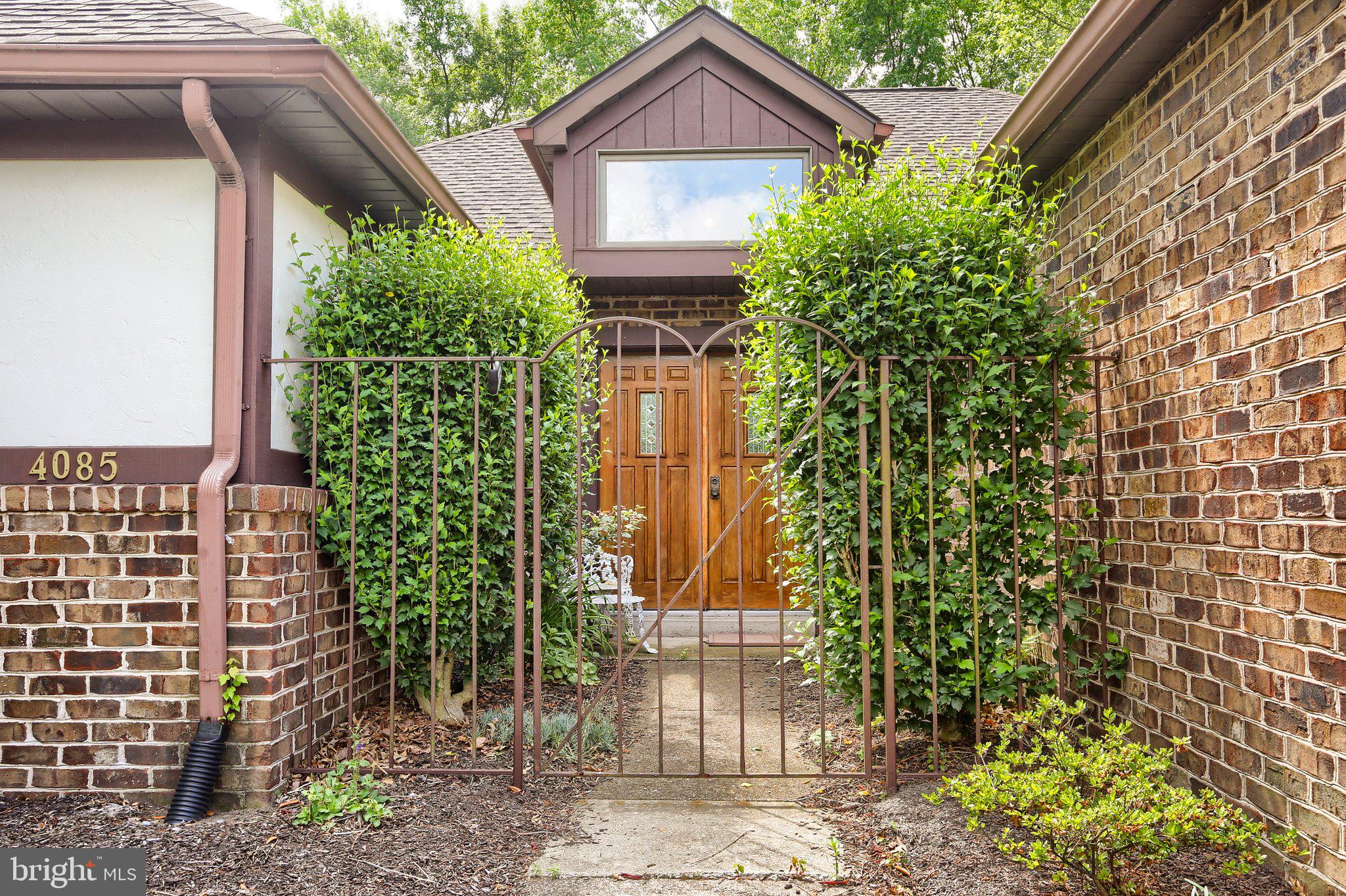 STONEGATE - Residential