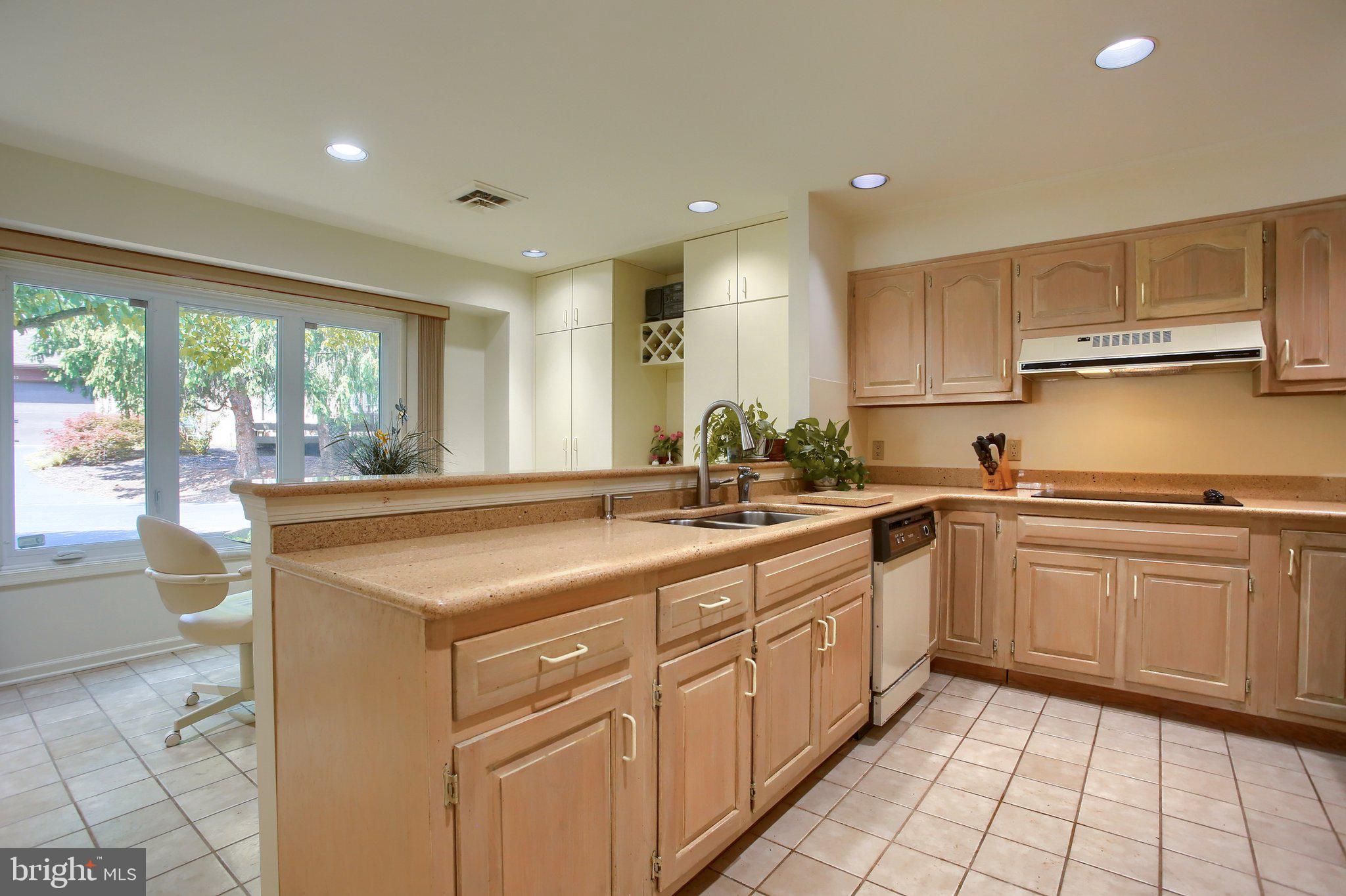 STONEGATE - Residential