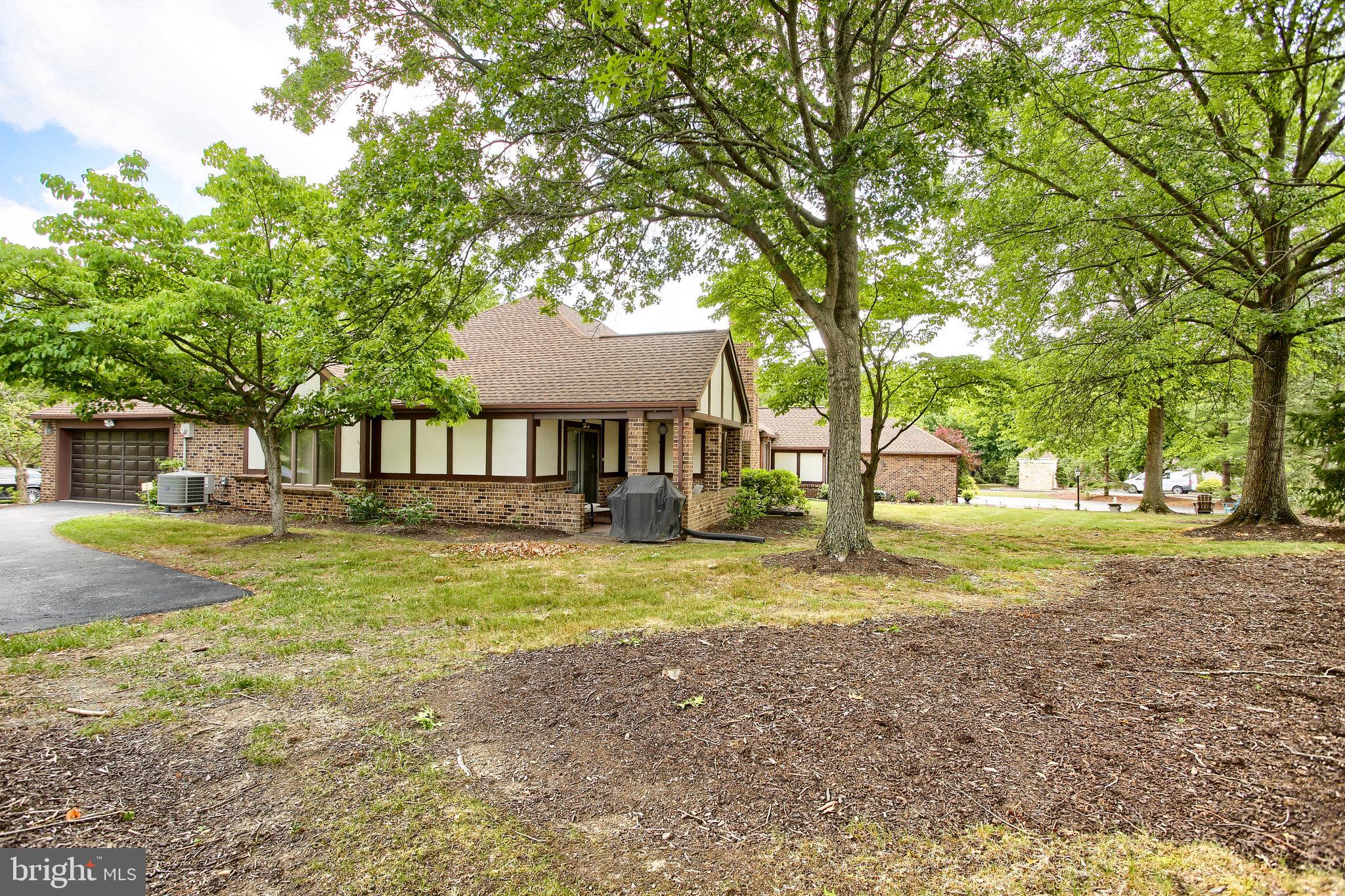 STONEGATE - Residential