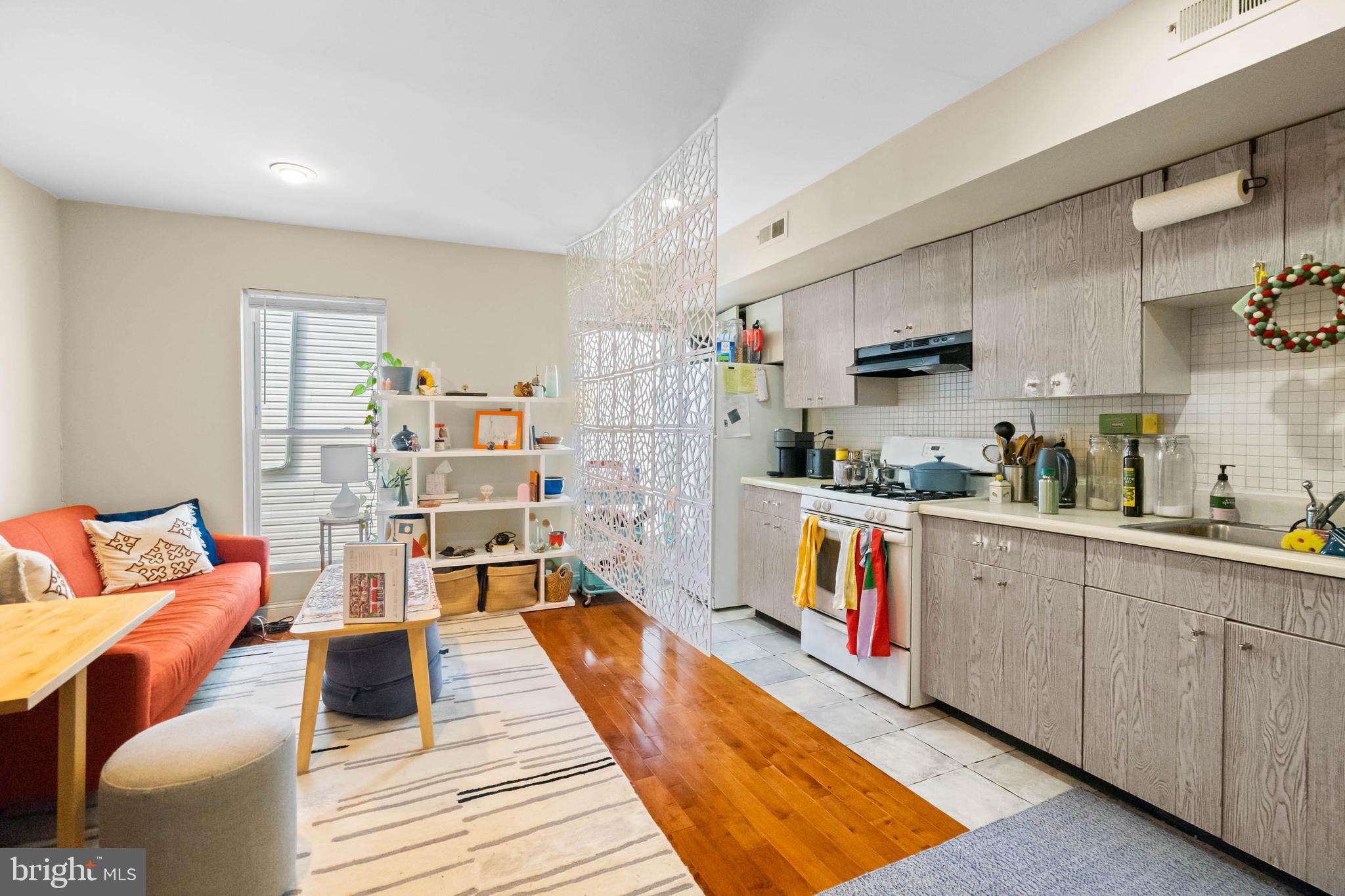GRADUATE HOSPITAL - Residential Income