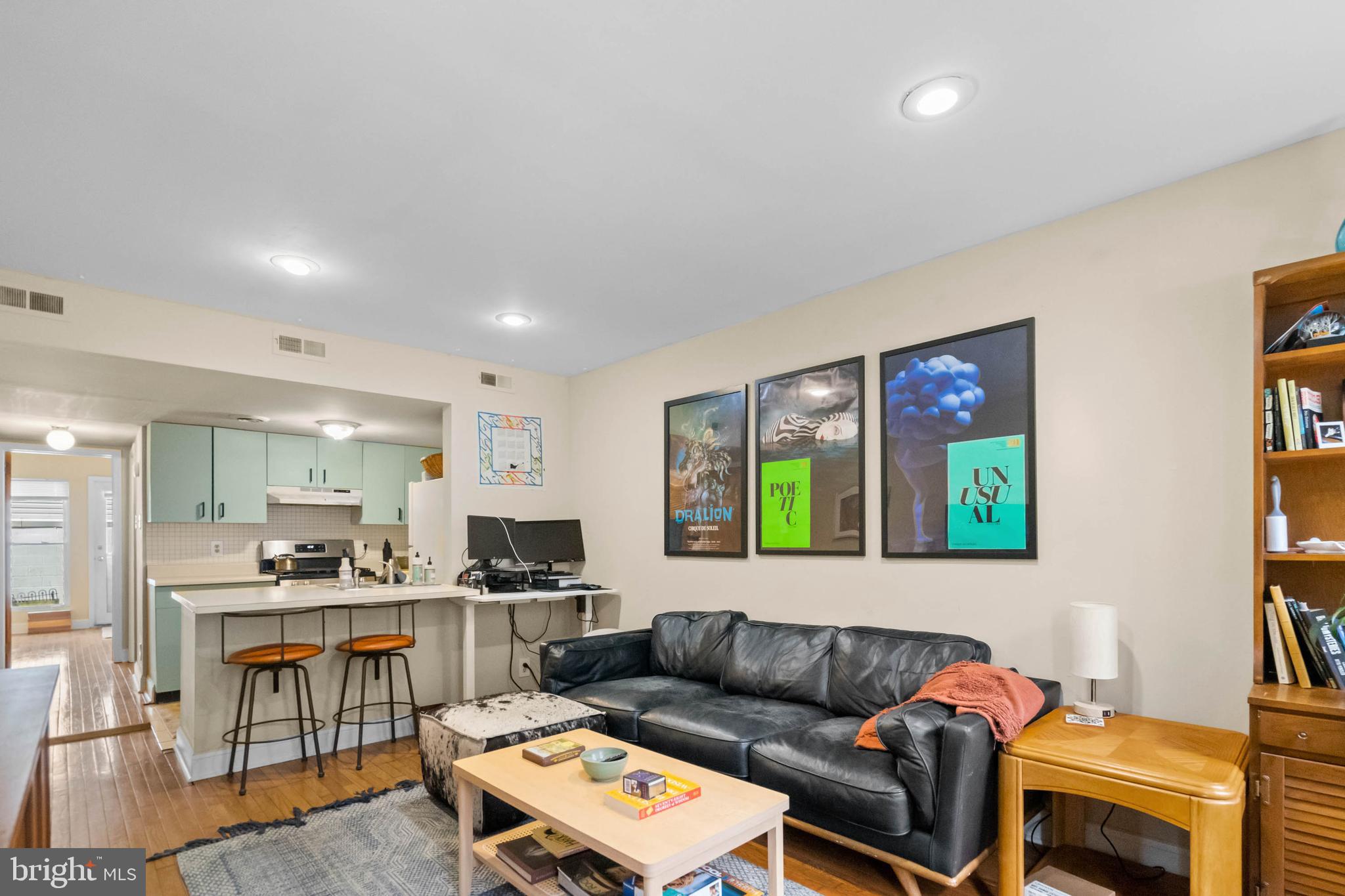 GRADUATE HOSPITAL - Residential Income