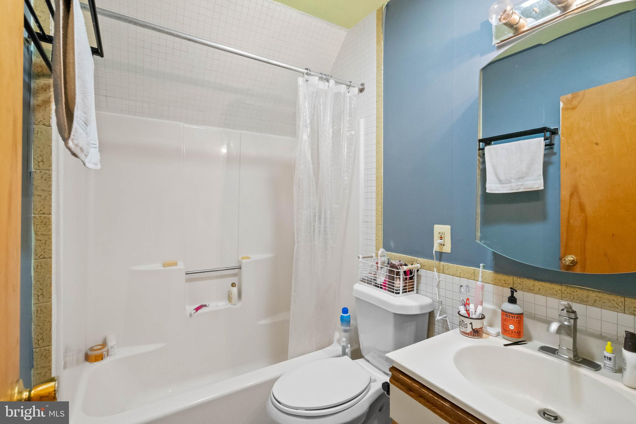GRADUATE HOSPITAL - Residential Income