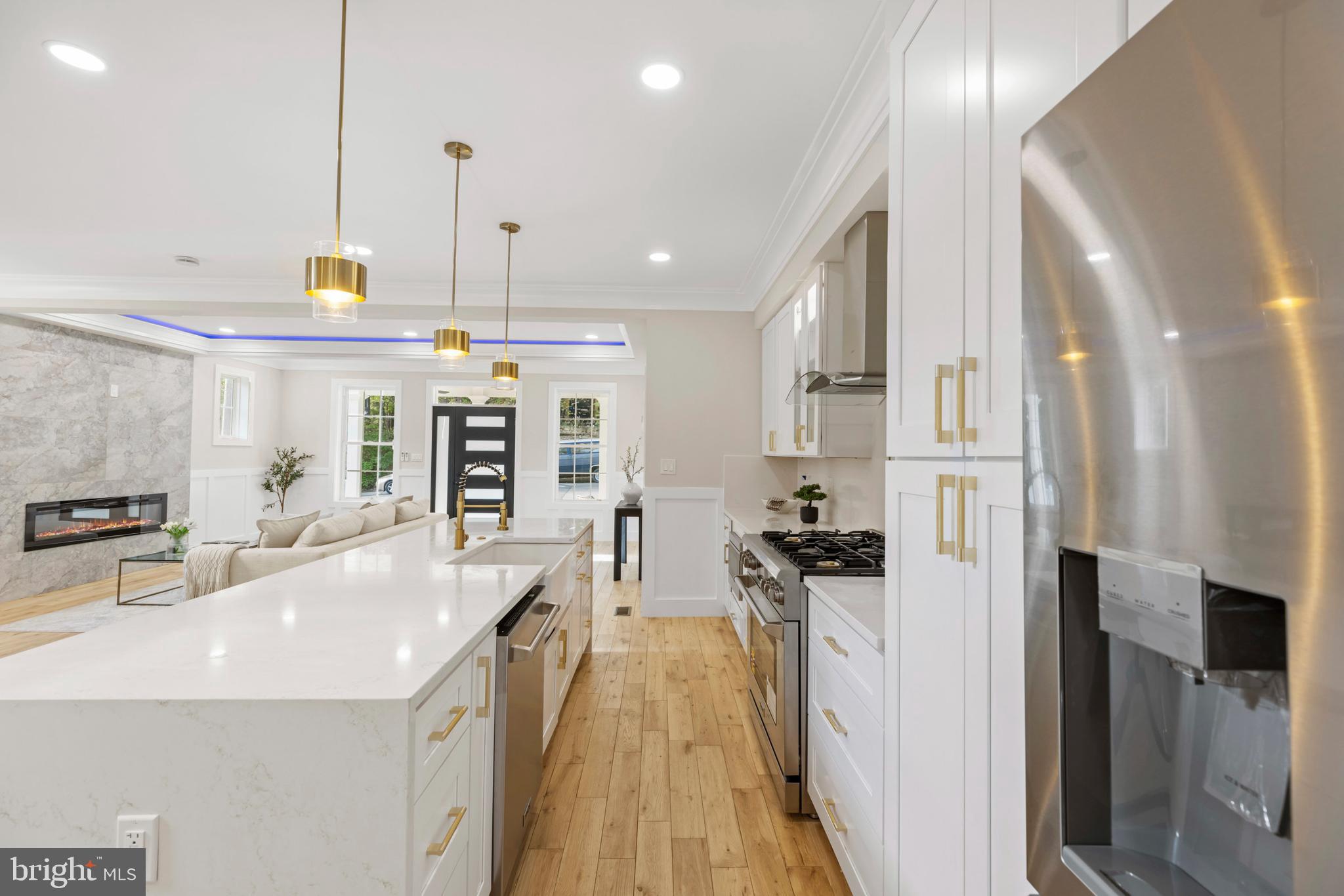 SILVER SPRING - Residential