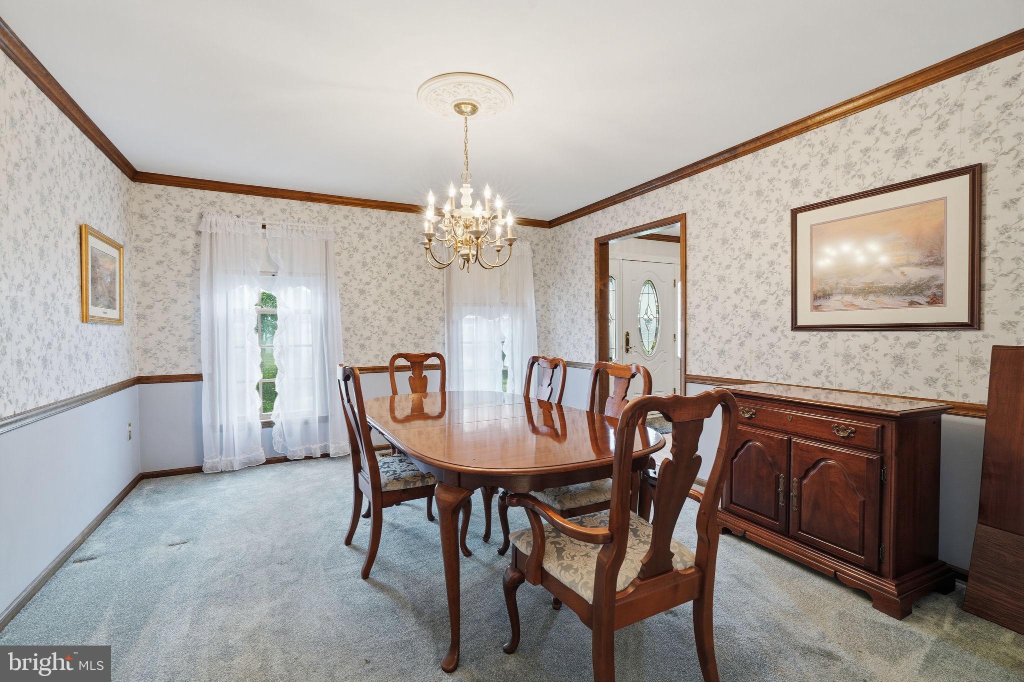 MAPLE POINT - Residential