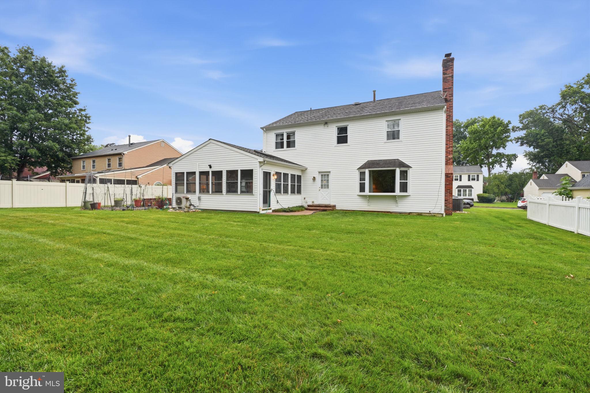MAPLE POINT - Residential