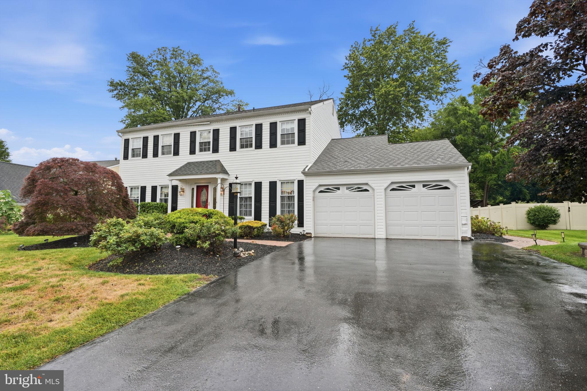 MAPLE POINT - Residential