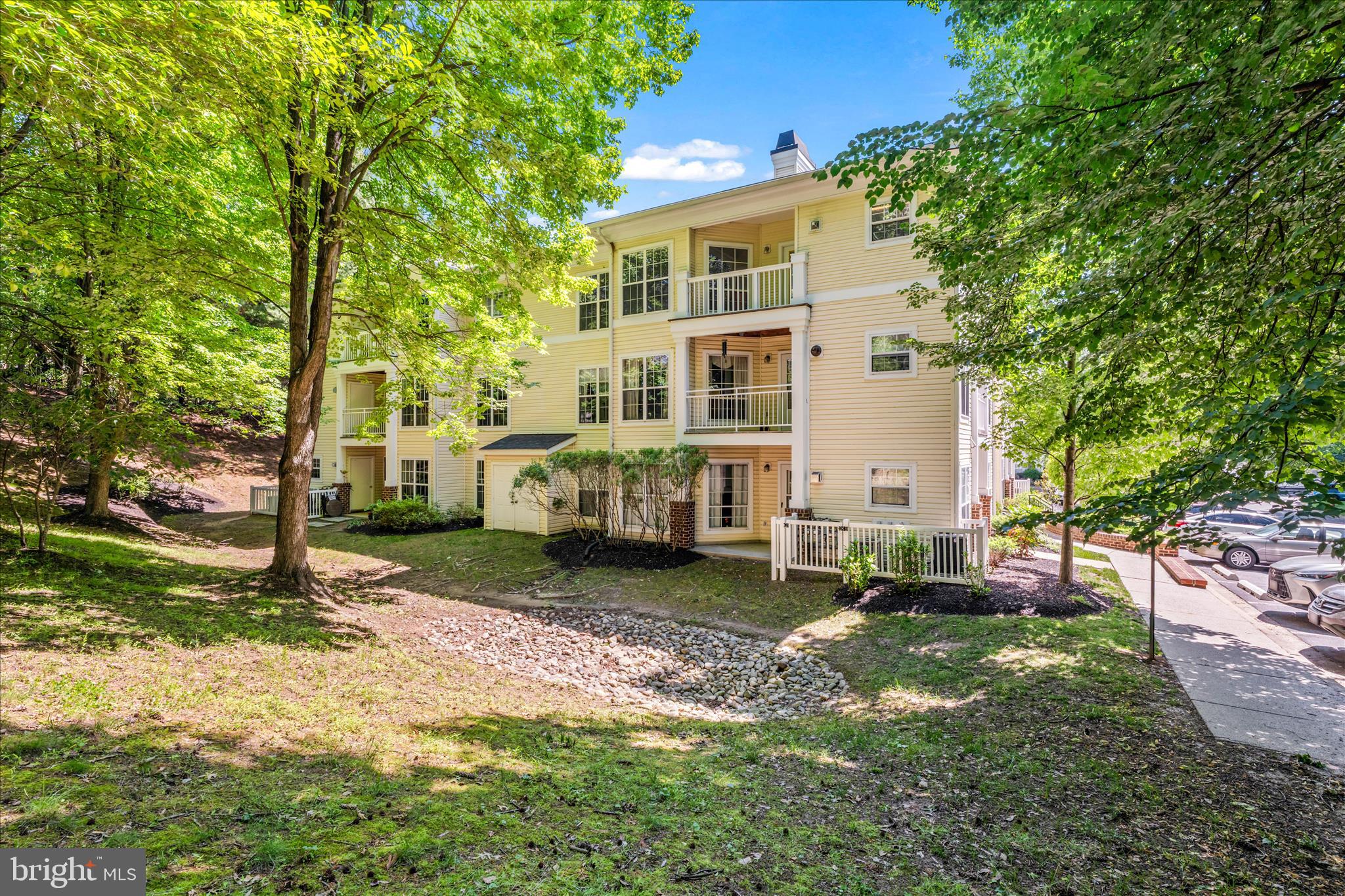 BROOKSTONE - Residential