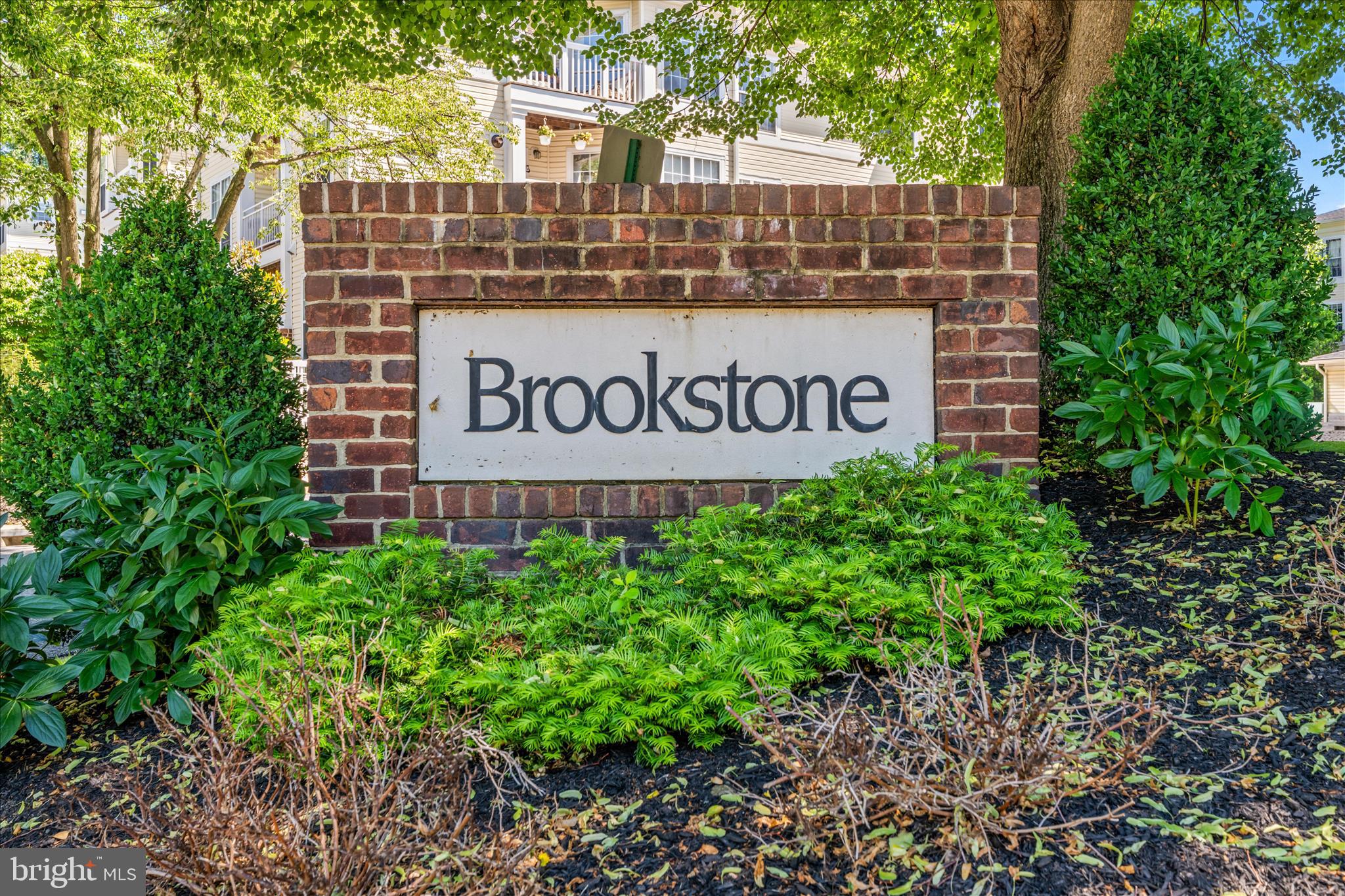 BROOKSTONE - Residential