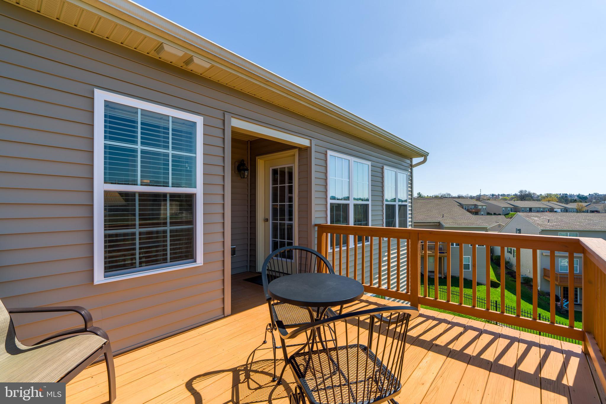 THE PADDOCK @ EQUINE MEADOWS - Residential
