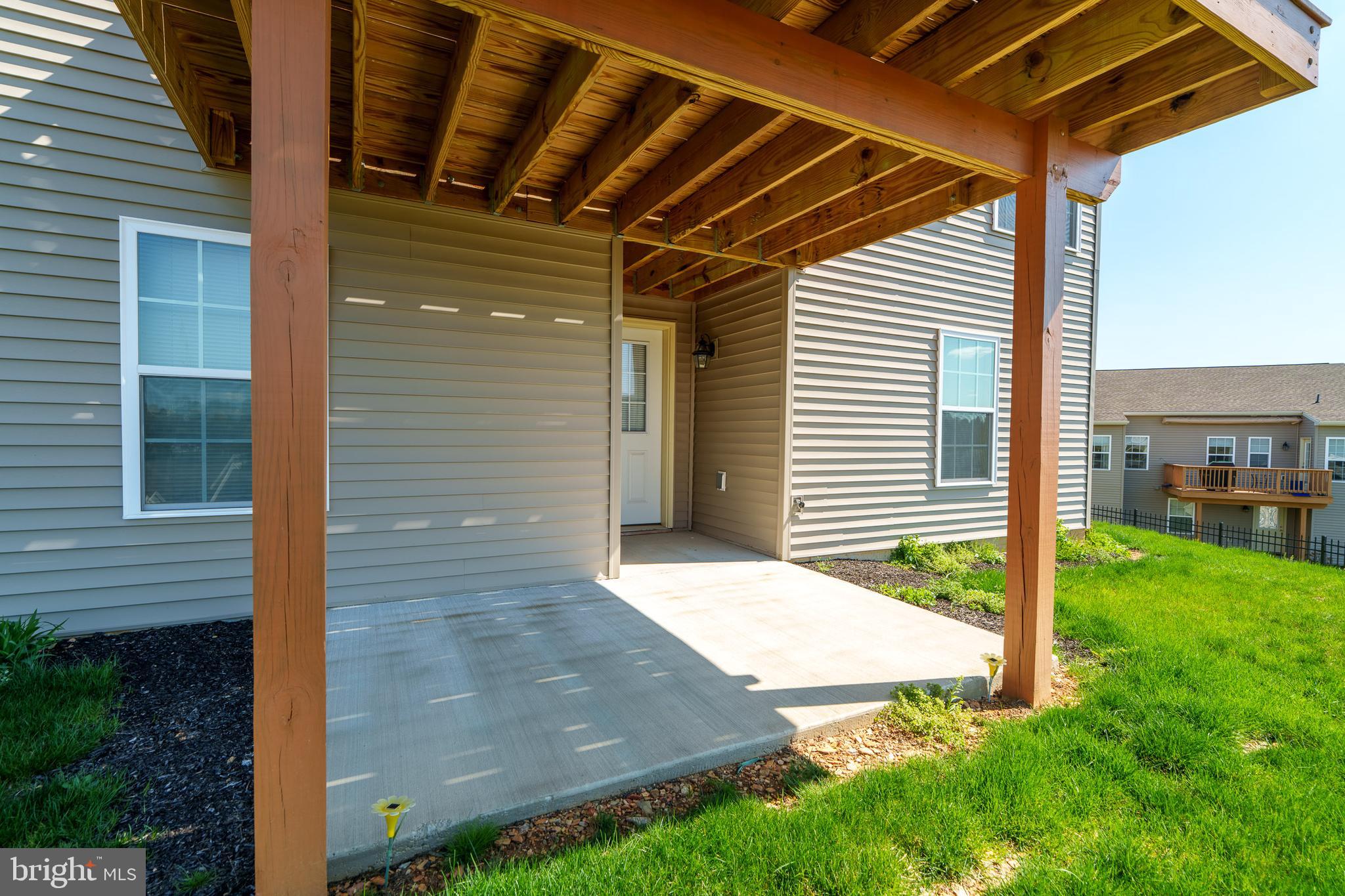 THE PADDOCK @ EQUINE MEADOWS - Residential
