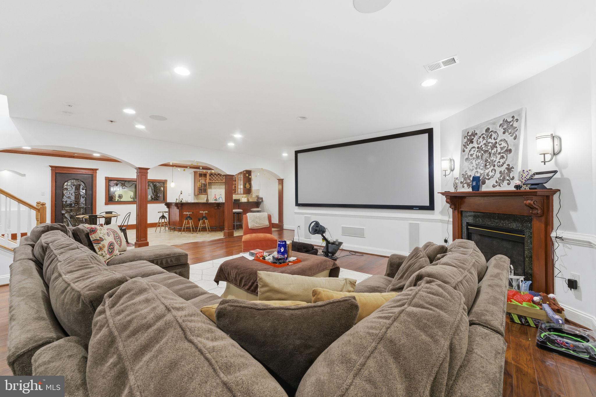 OAK HILL RESERVE - Residential