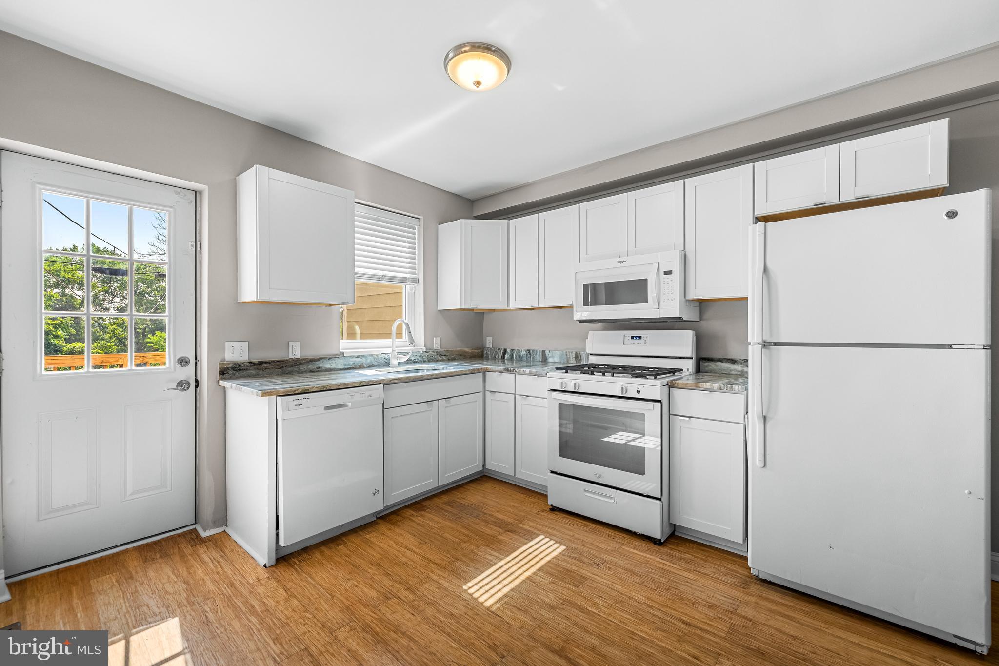 CARROLL-SOUTH HILTON - Residential