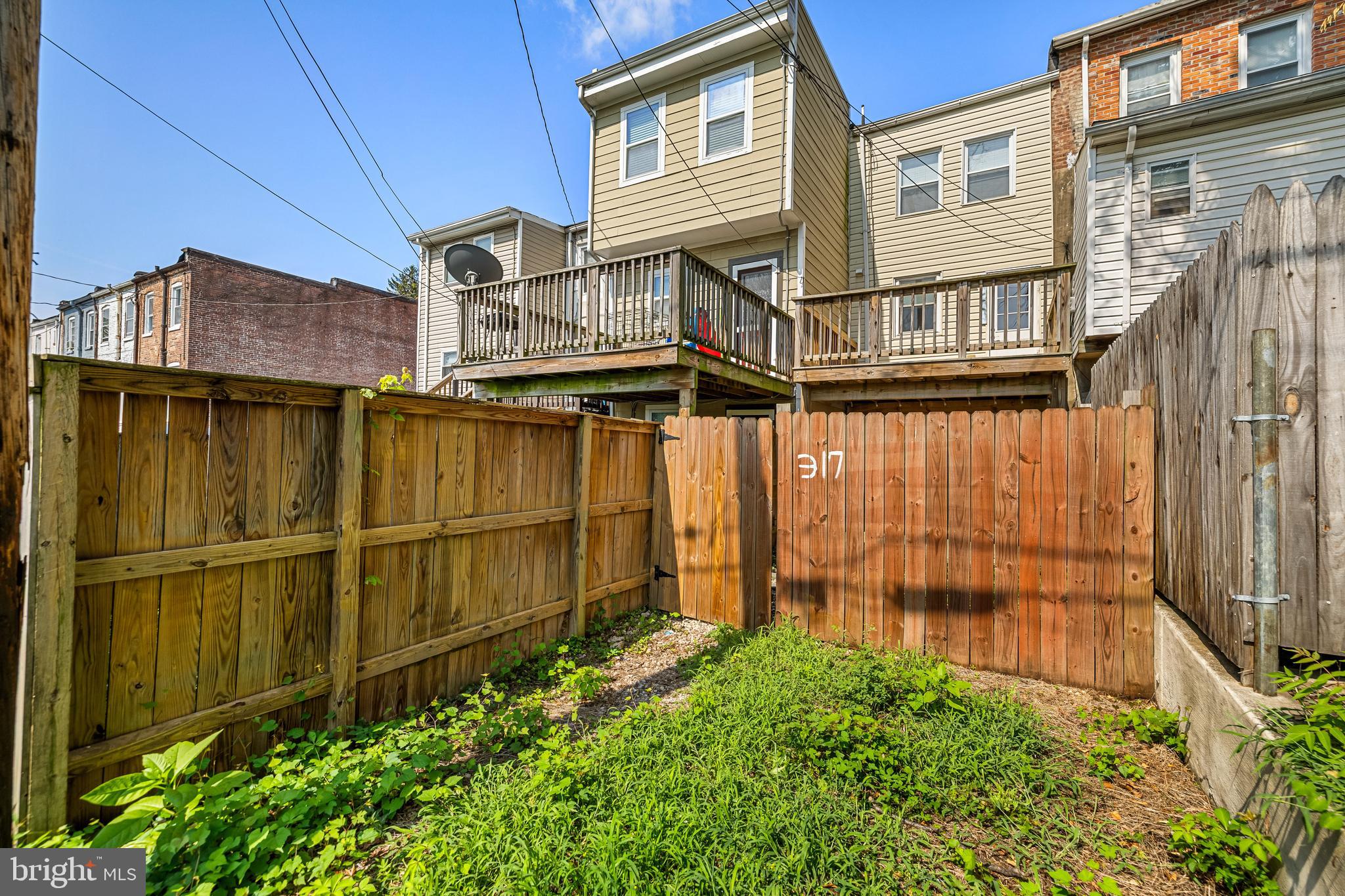 CARROLL-SOUTH HILTON - Residential