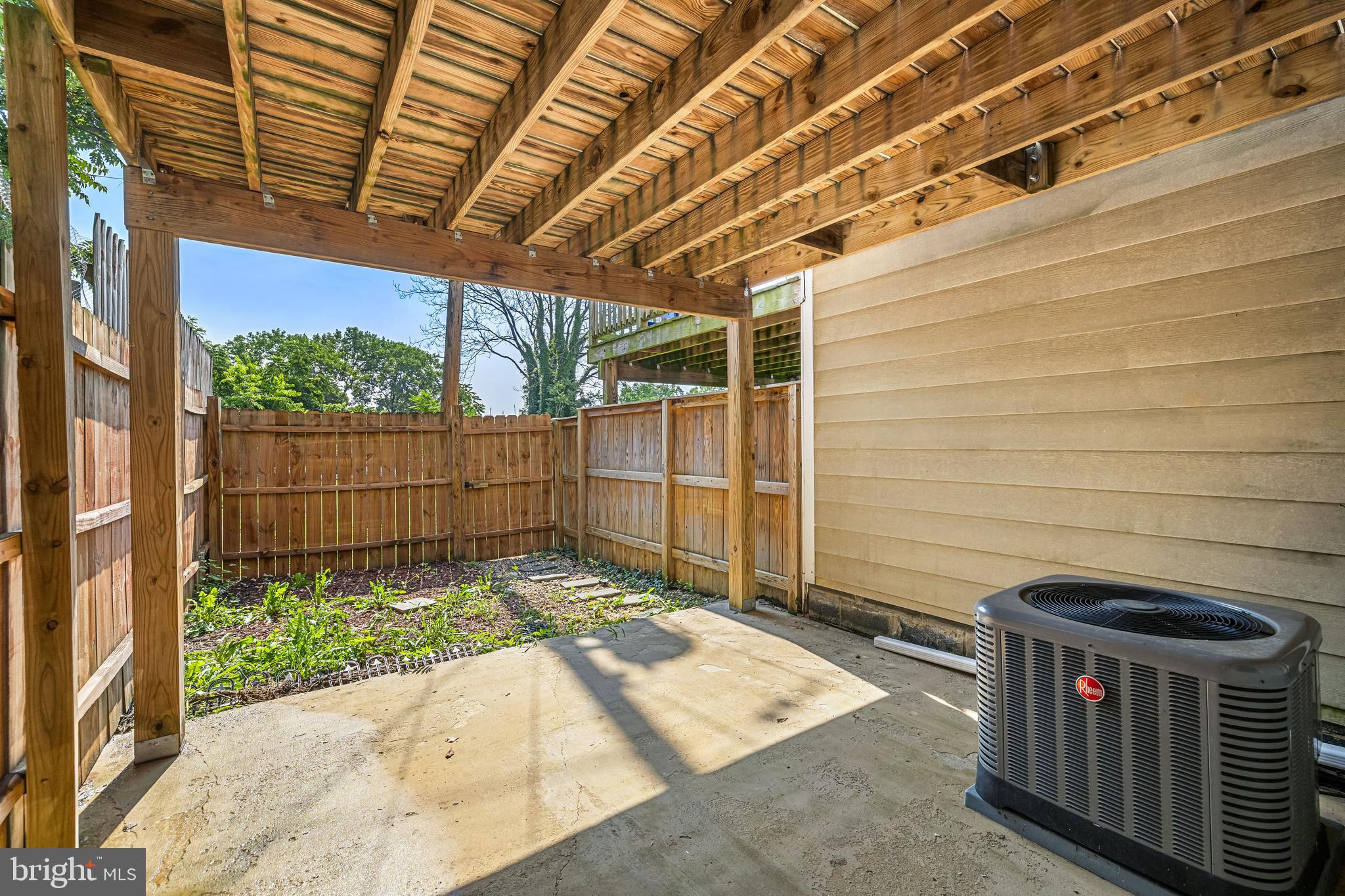 CARROLL-SOUTH HILTON - Residential